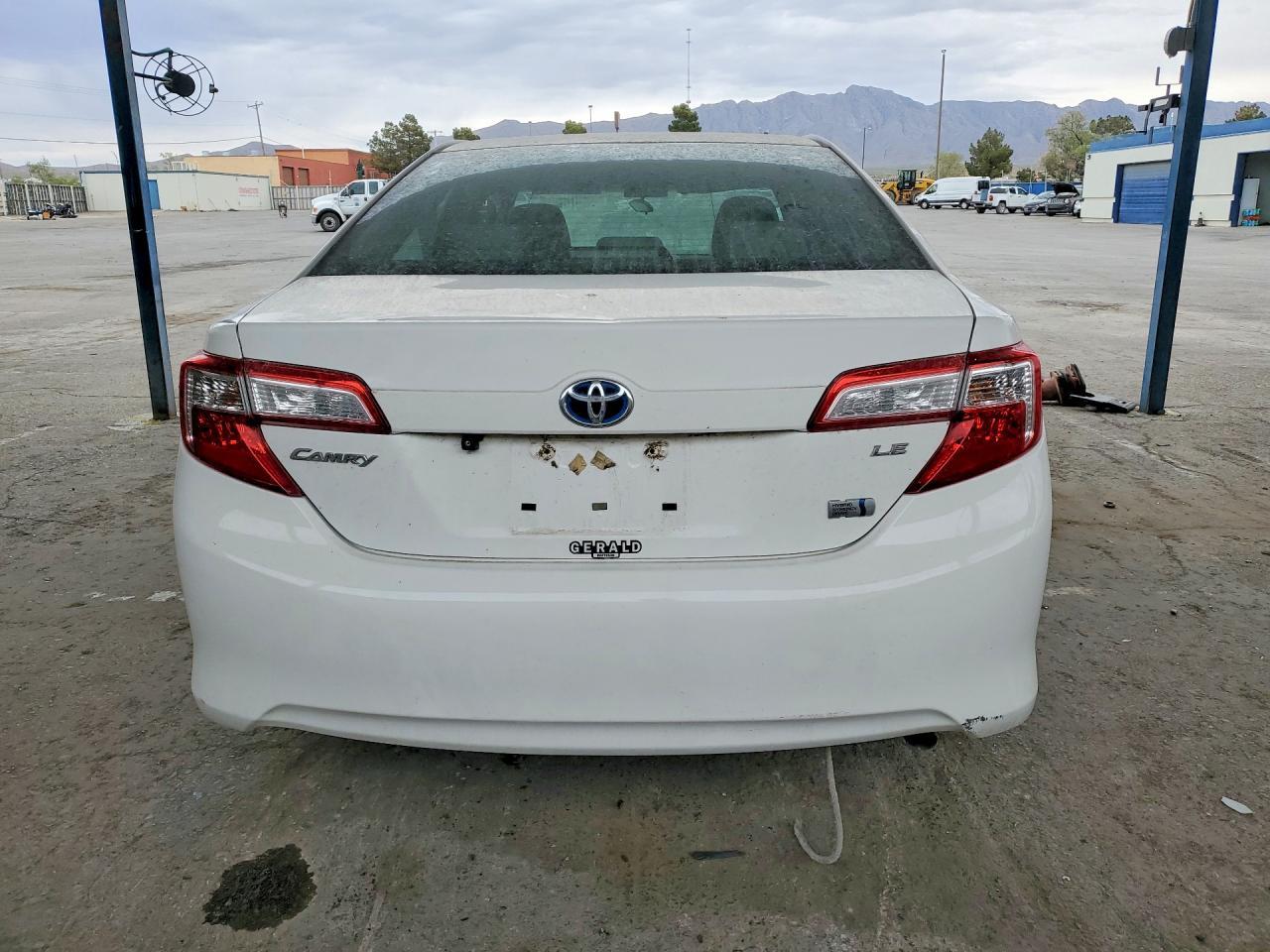 2014 Toyota Camry Hybrid Le - Фото 6