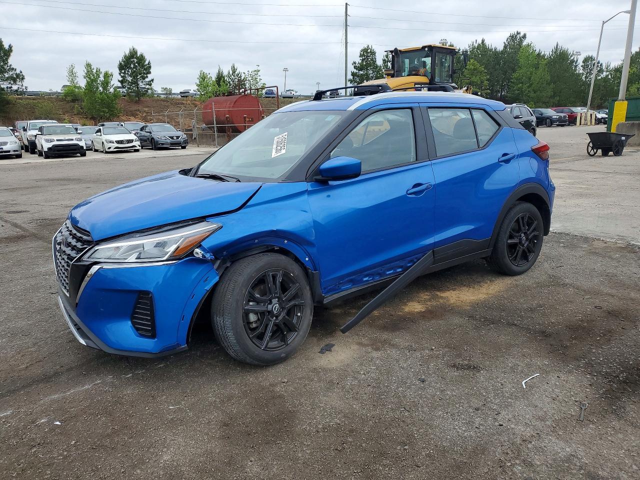 2024 Nissan Kicks Sv