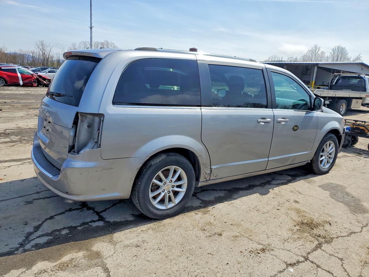 2019 Dodge Grand Caravan Sxt - Фото 3