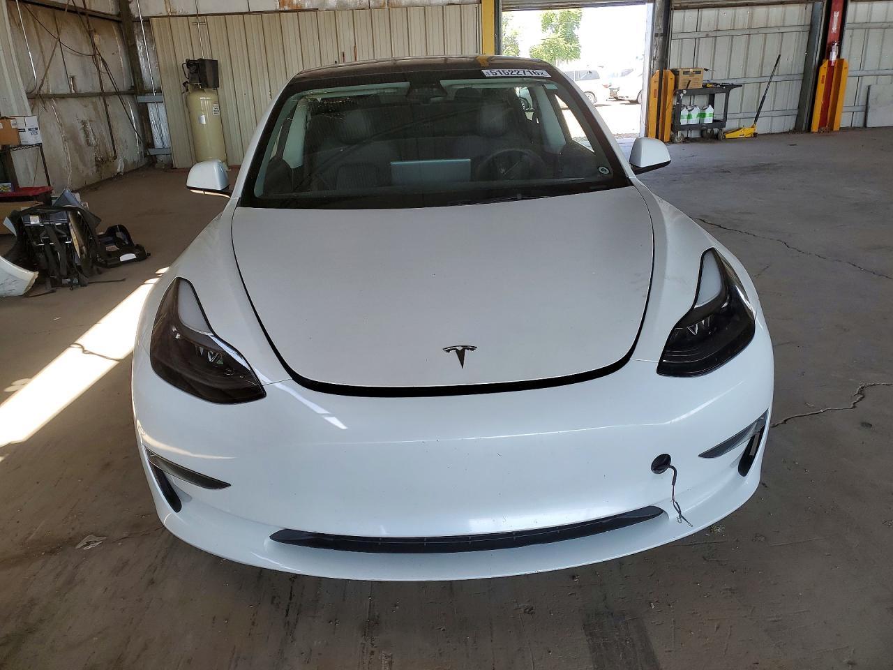 2023 Tesla Model 3 - Фото 5