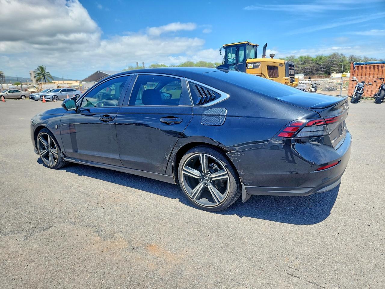 2024 Honda Accord Hybrid Sport - Image 2