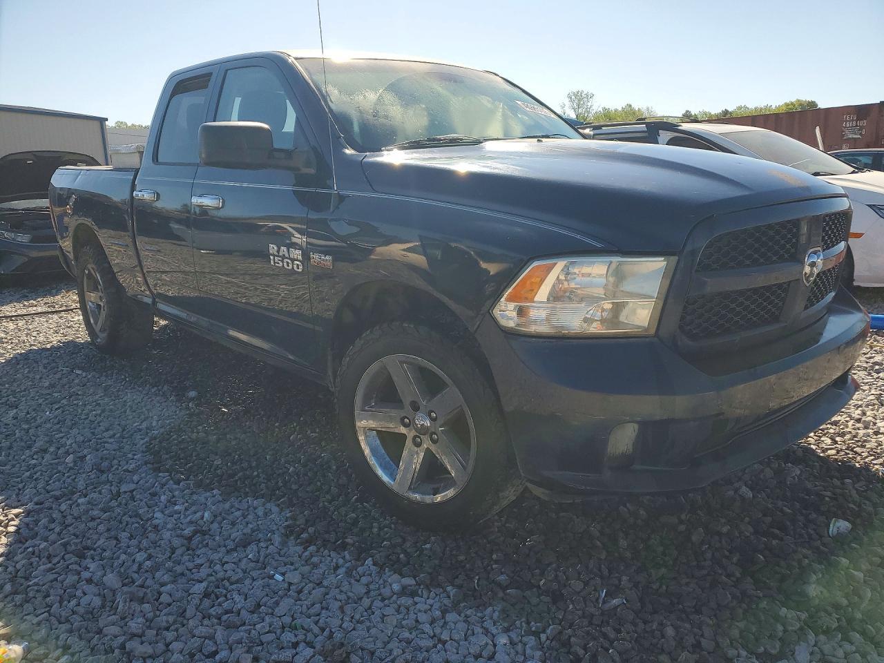 2015 Ram 1500 St - Image 4