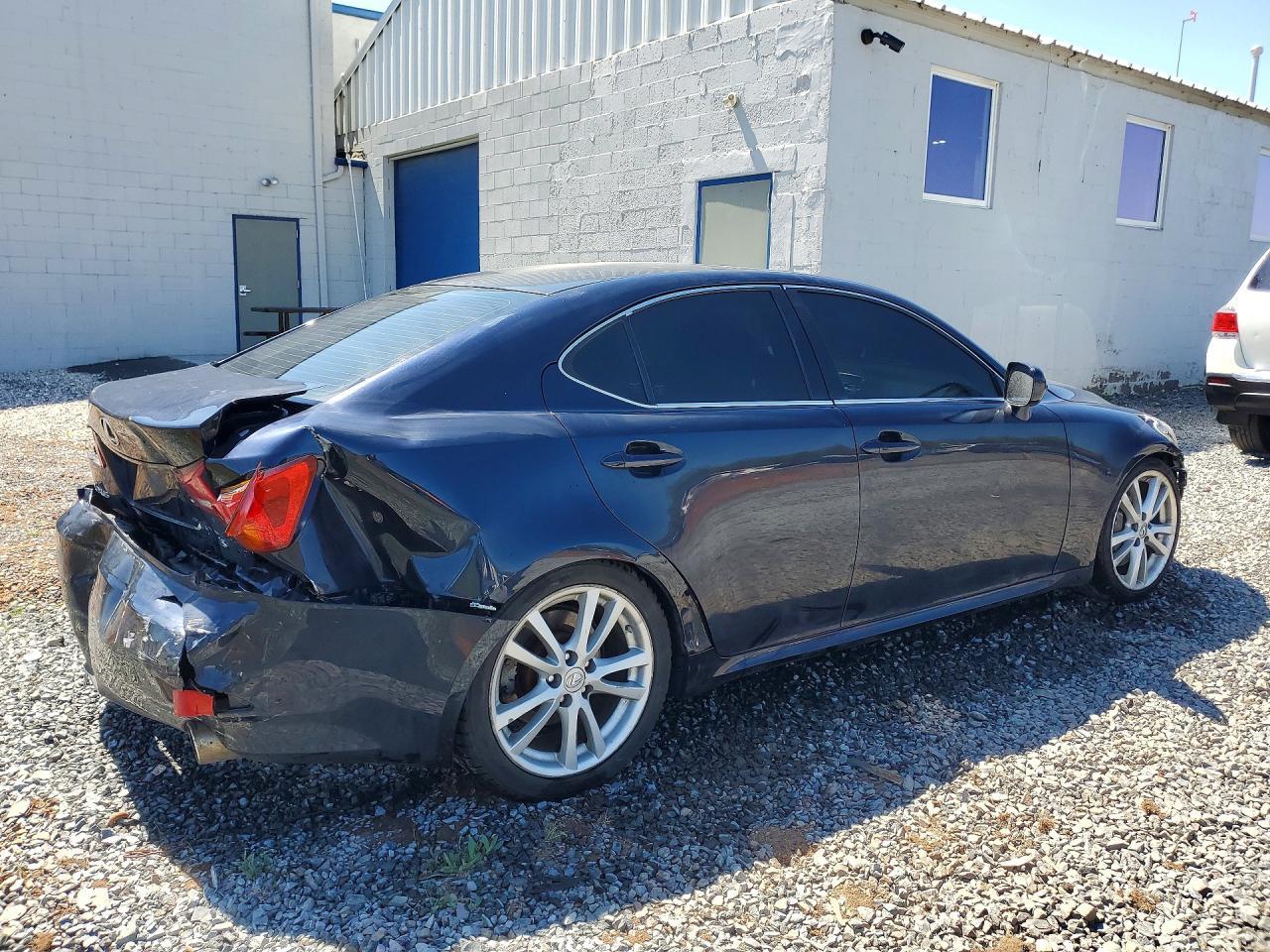 2006 Lexus Is 350 - Image 3