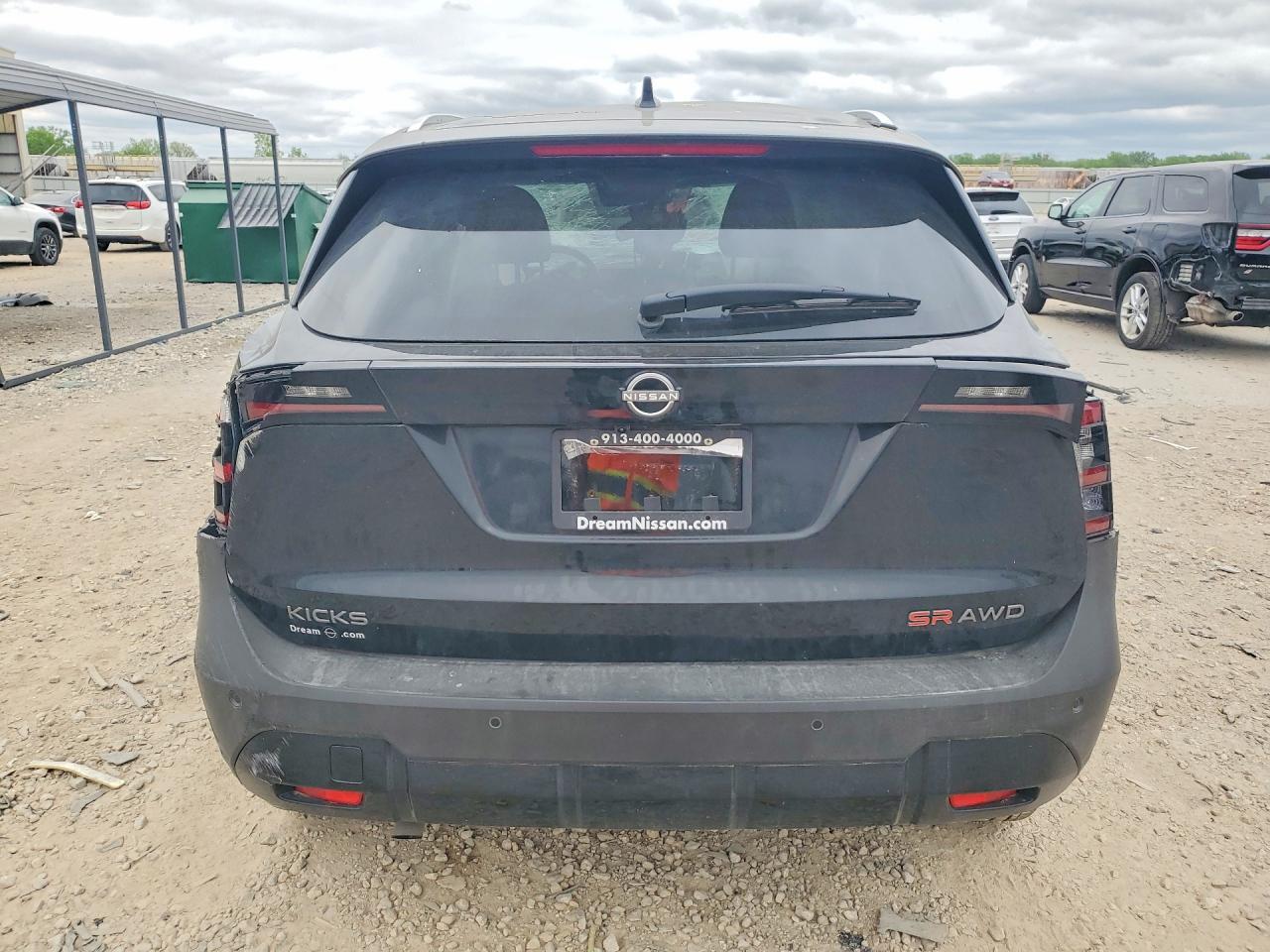 2025 Nissan Kicks Sr - Фото 6