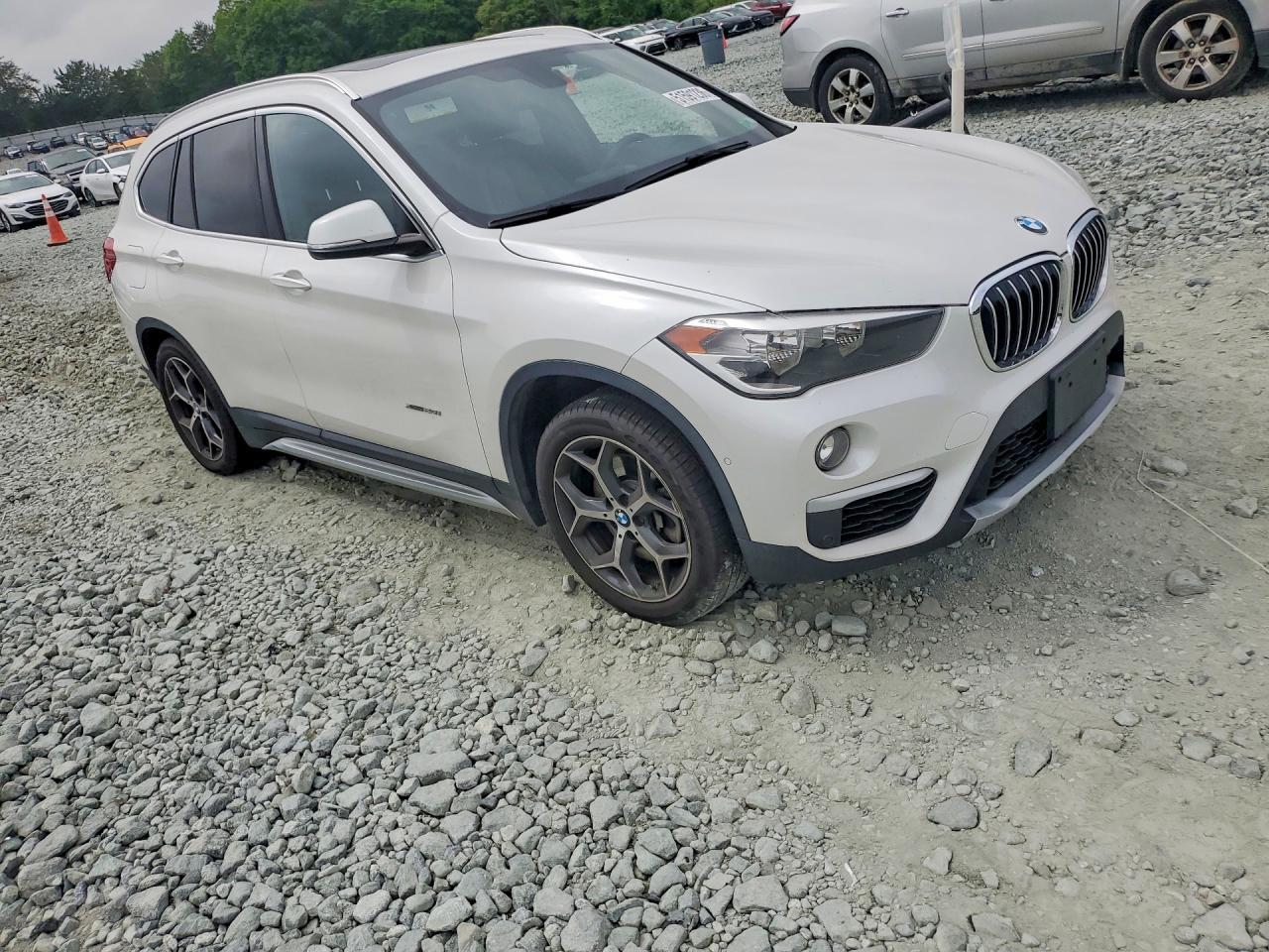 2016 BMW X1 xDrive28I - Фото 4