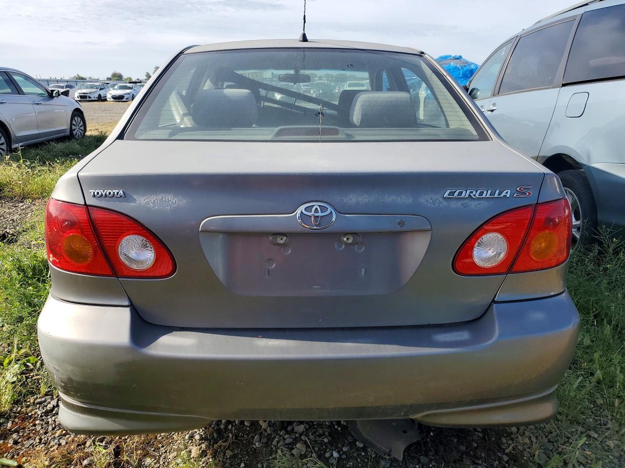 2004 Toyota Corolla S - Image 6