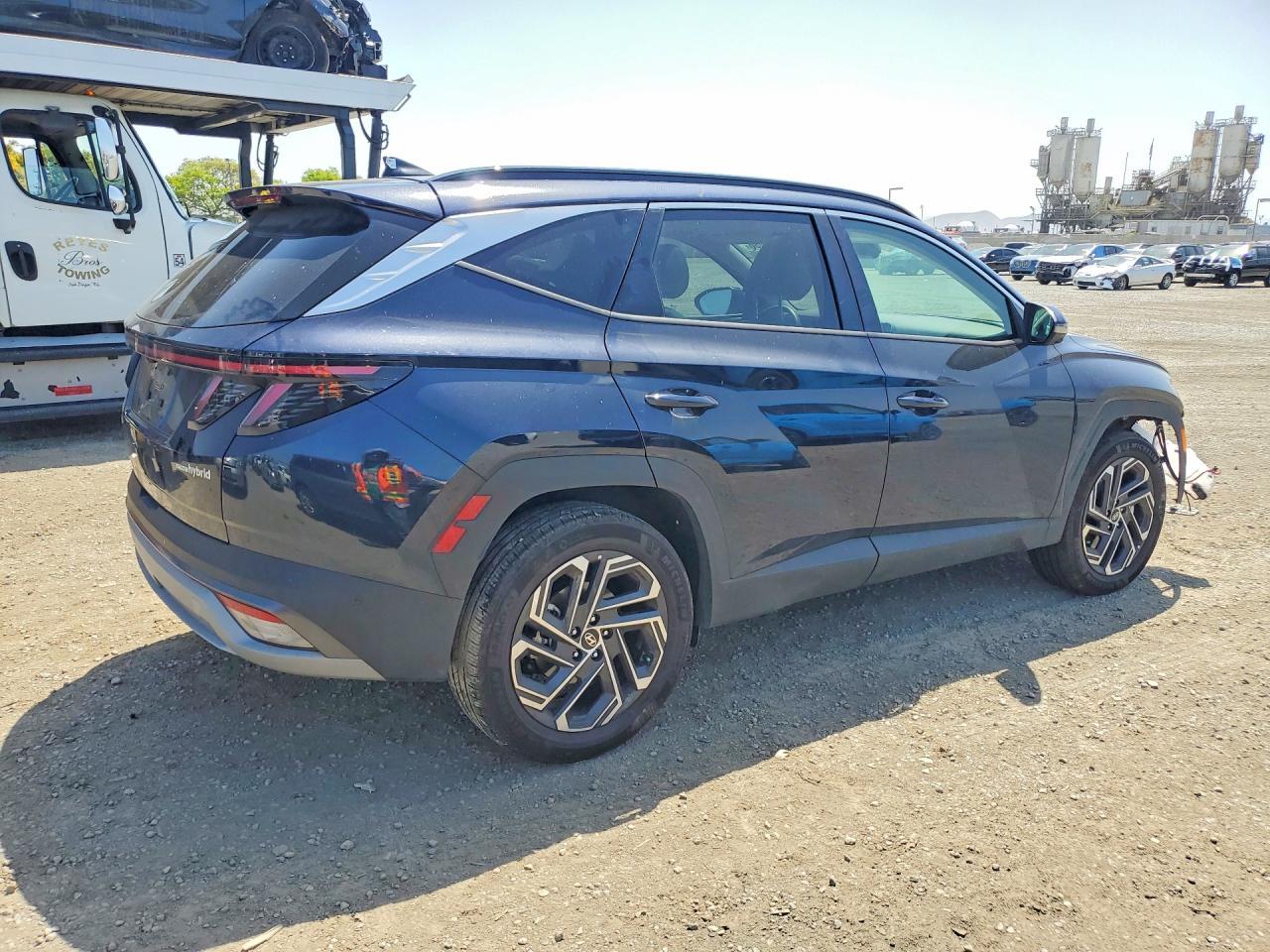 2025 Hyundai Tucson Limited - Фото 3