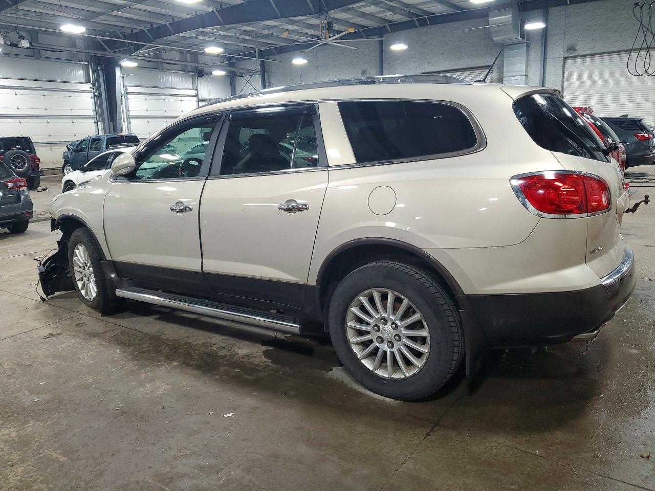 2011 Buick Enclave Cx - Image 2