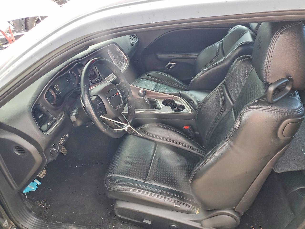 2022 Dodge Challenger R/T - Image 7