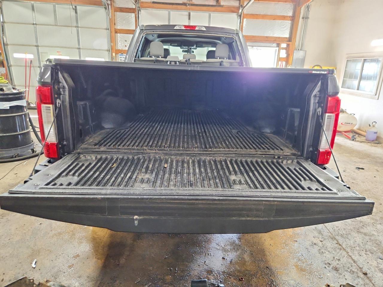 2017 Ford F250 Super Duty - Image 6