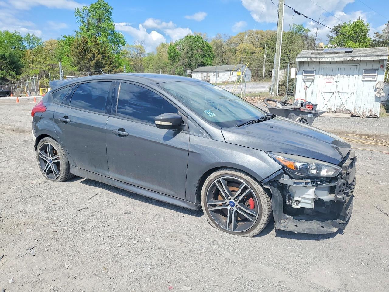 2016 Ford Focus St - Image 4