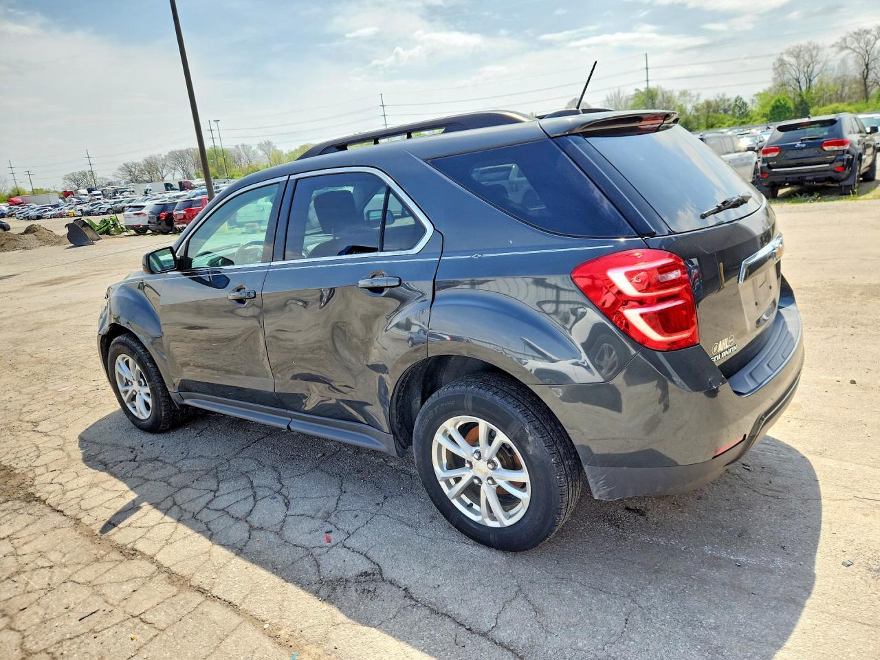 2017 Chevrolet Equinox Lt - Фото 2