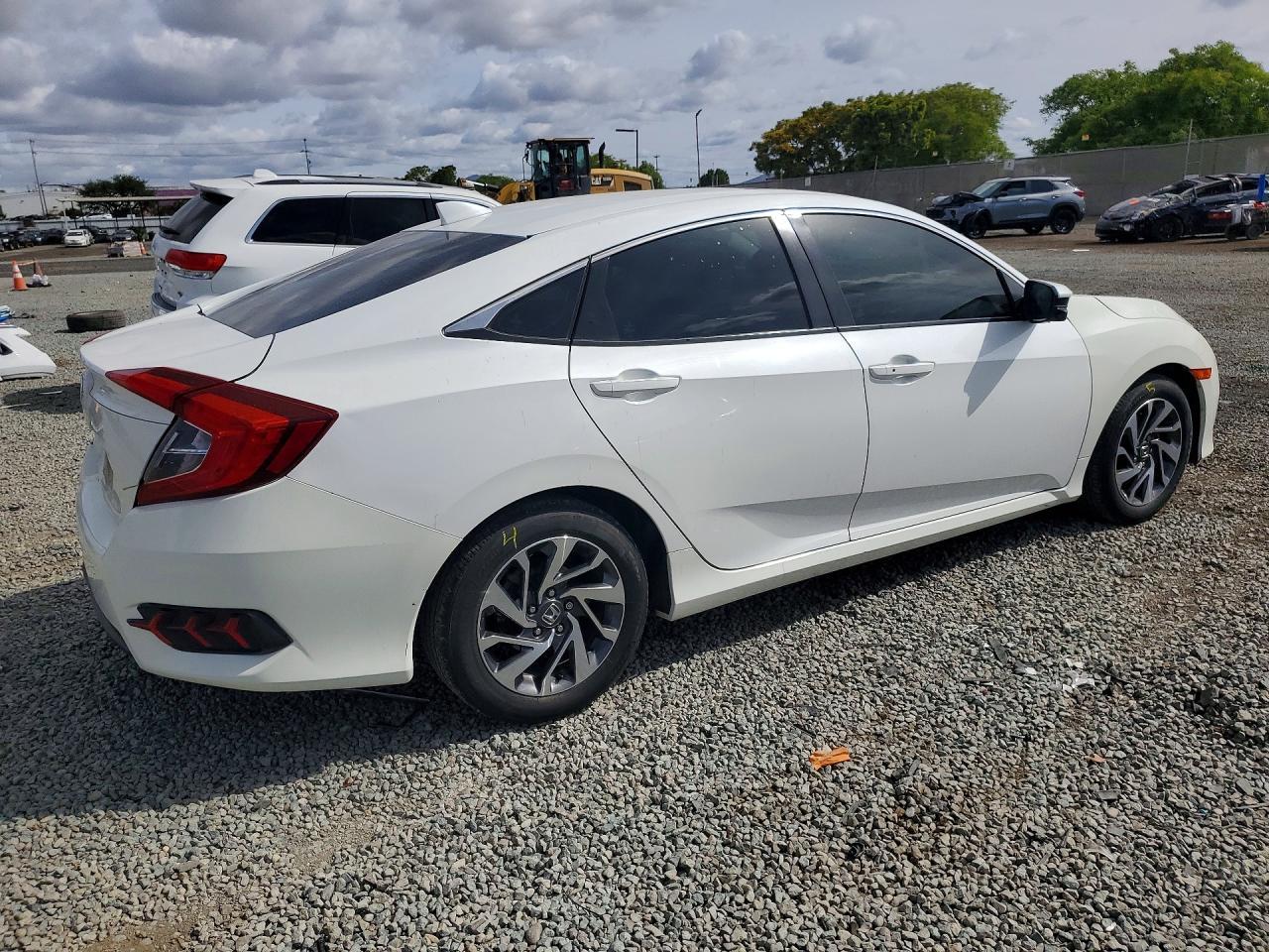 2018 Honda Civic Ex - Фото 3