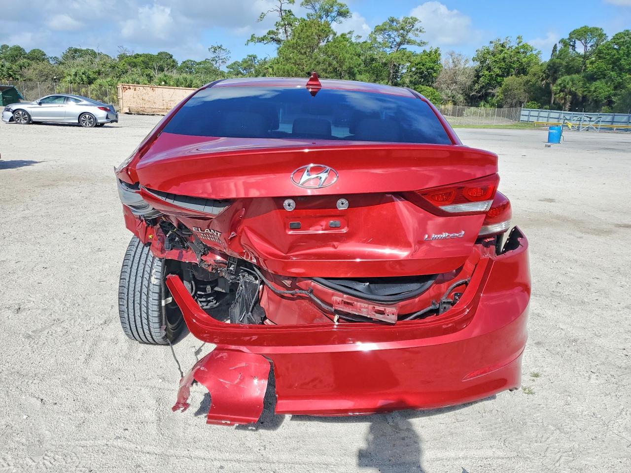 2018 Hyundai Elantra Limited - Фото 6