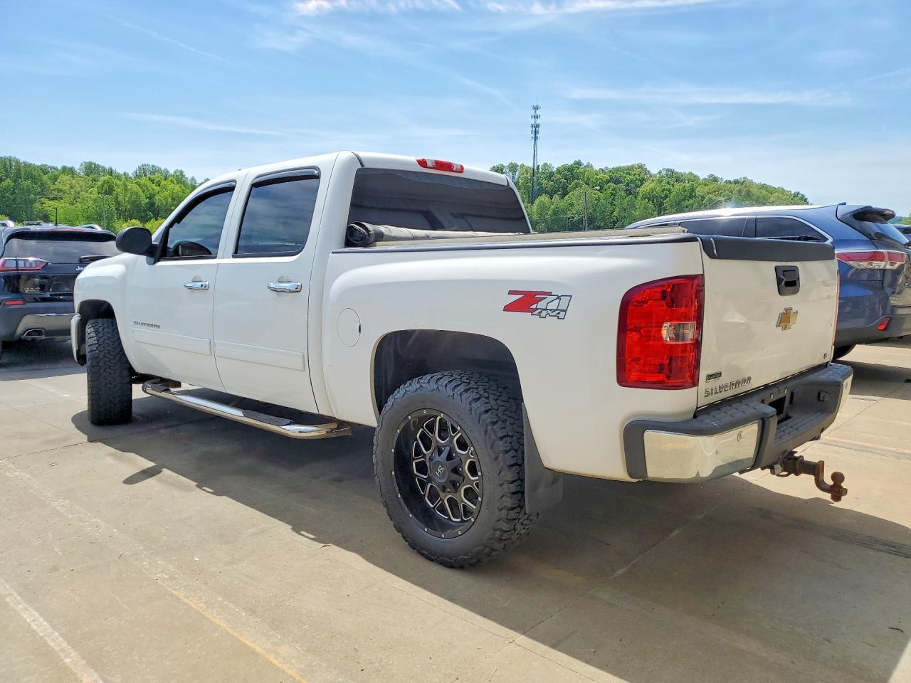 2011 Chevrolet Silverado K1500 Lt - Фото 2