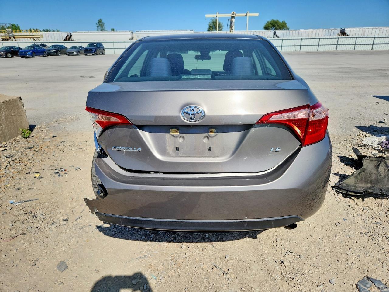 2018 Toyota Corolla Le - Image 6