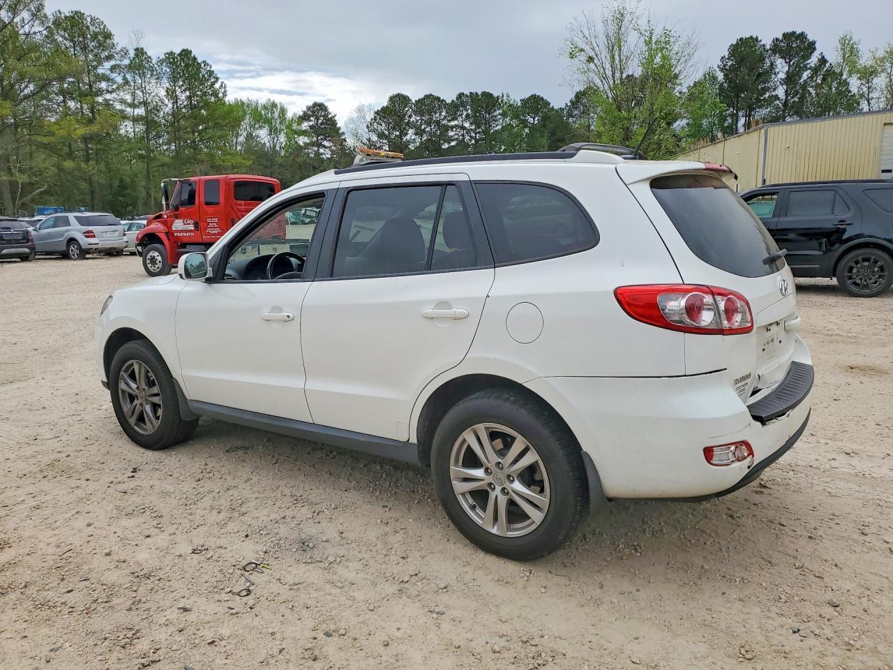 2010 Hyundai Santa Fe Se - Image 2