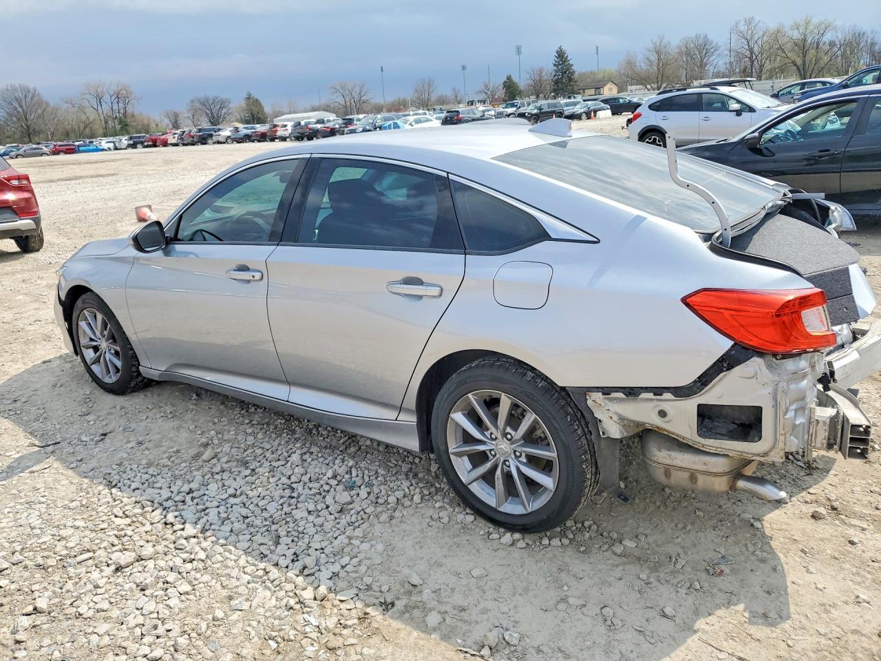 2021 Honda Accord Lx - Фото 2