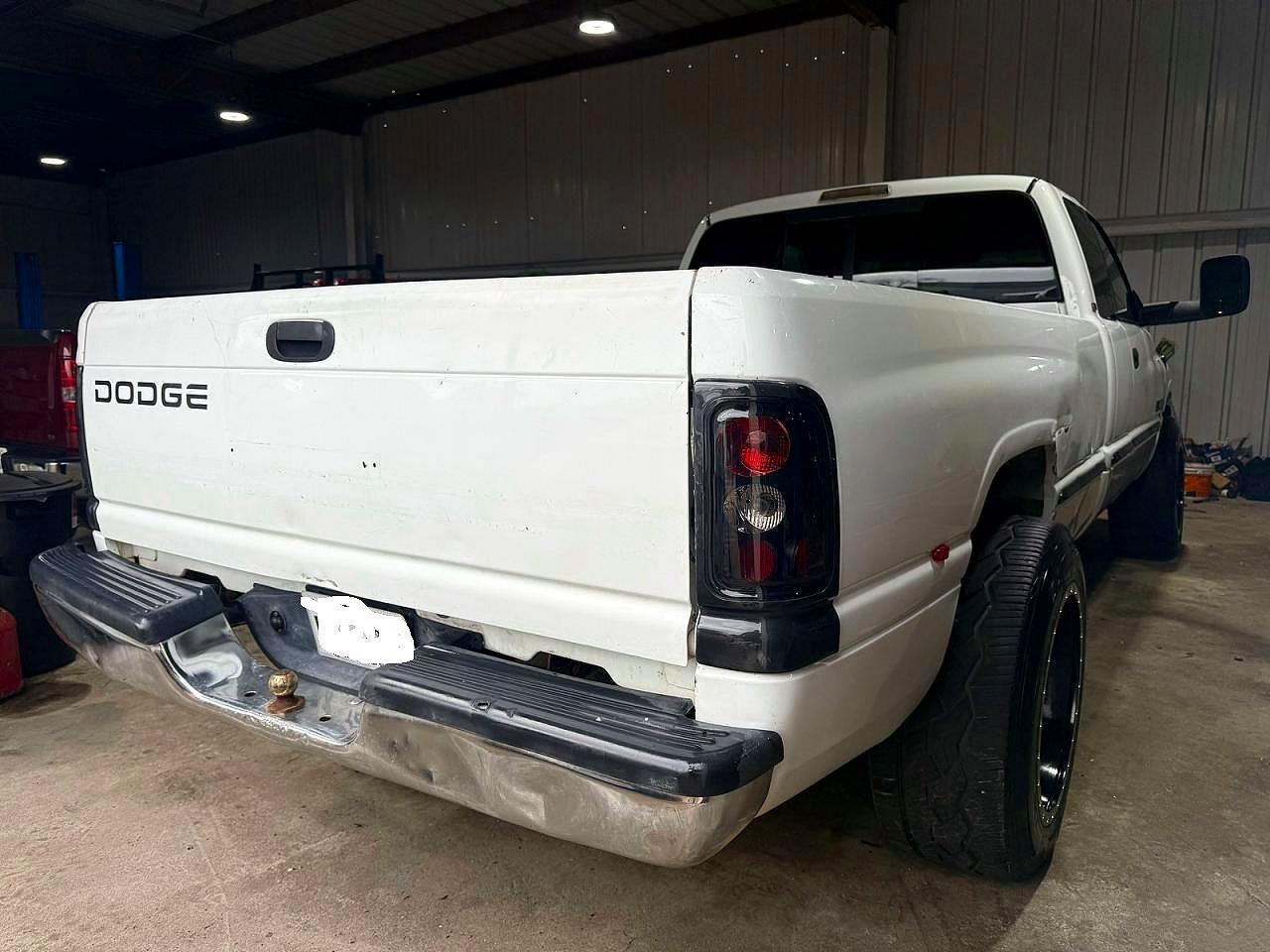 1998 Dodge Ram 2500 - Фото 4