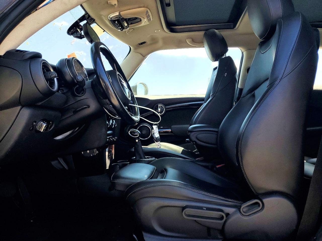 2020 Mini Cooper S - Image 7