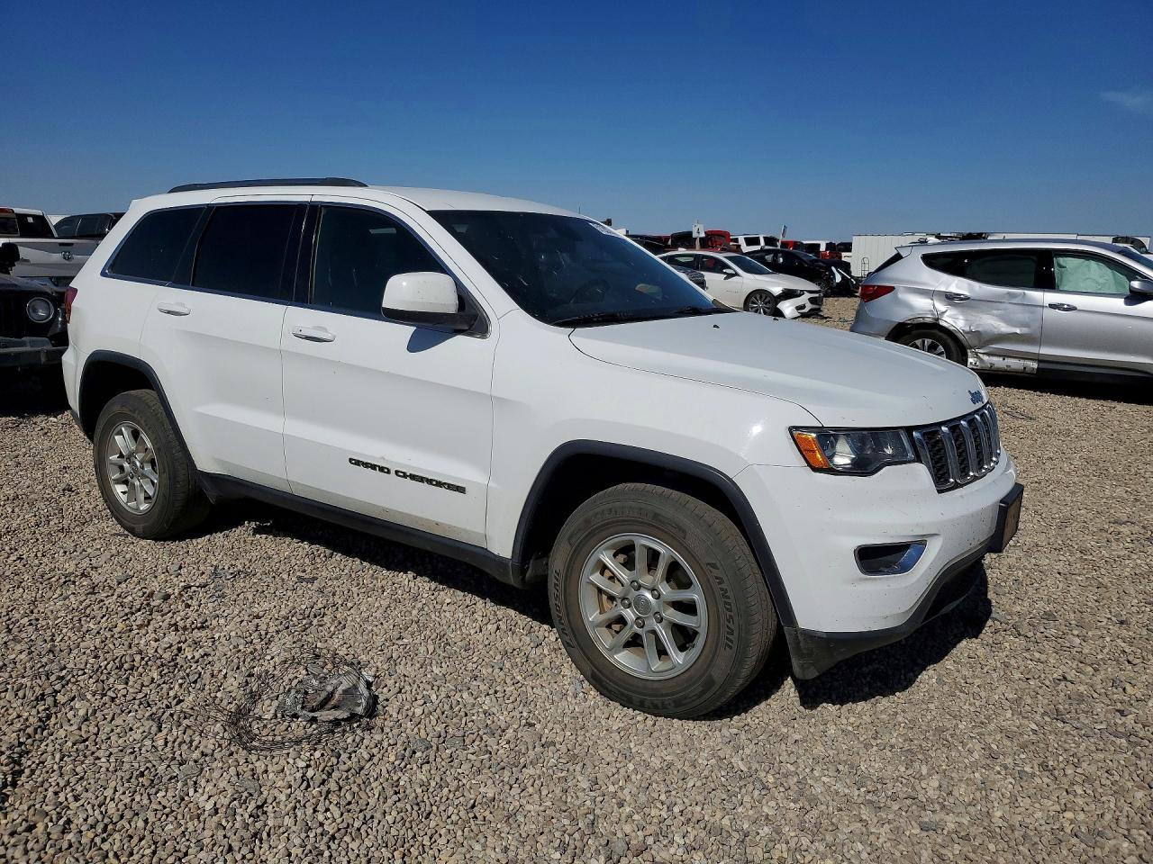 2020 Jeep Grand Cherokee Laredo - Фото 4