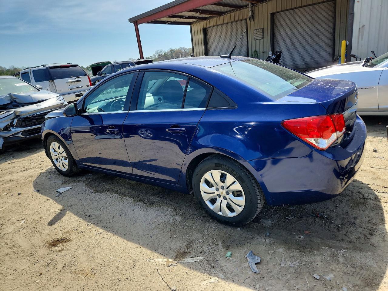 2012 Chevrolet Cruze Ls - Фото 2