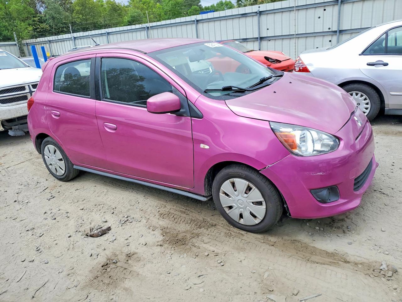 2015 Mitsubishi Mirage De - Фото 4