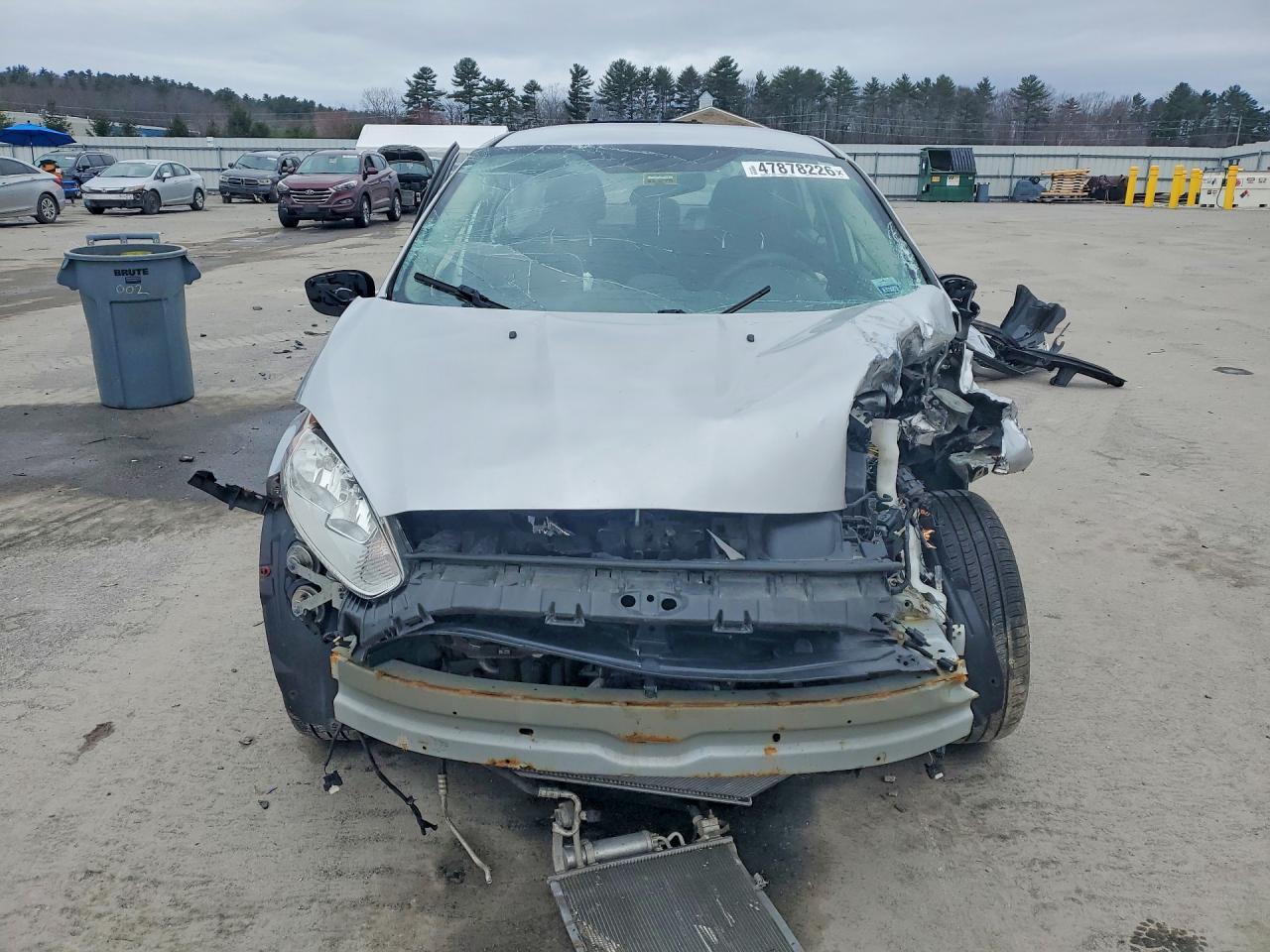 2017 Ford Fiesta Se - Фото 5