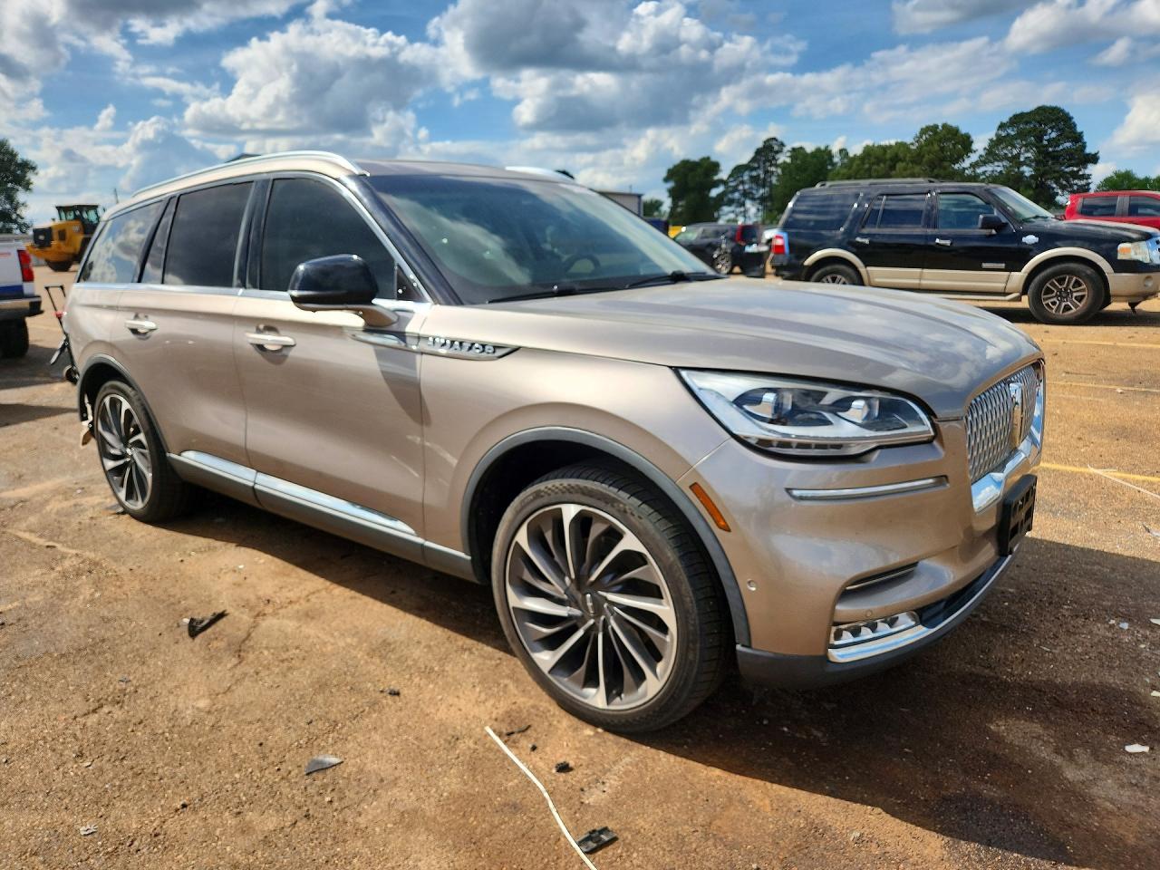2020 Lincoln Aviator Reserve - Image 4