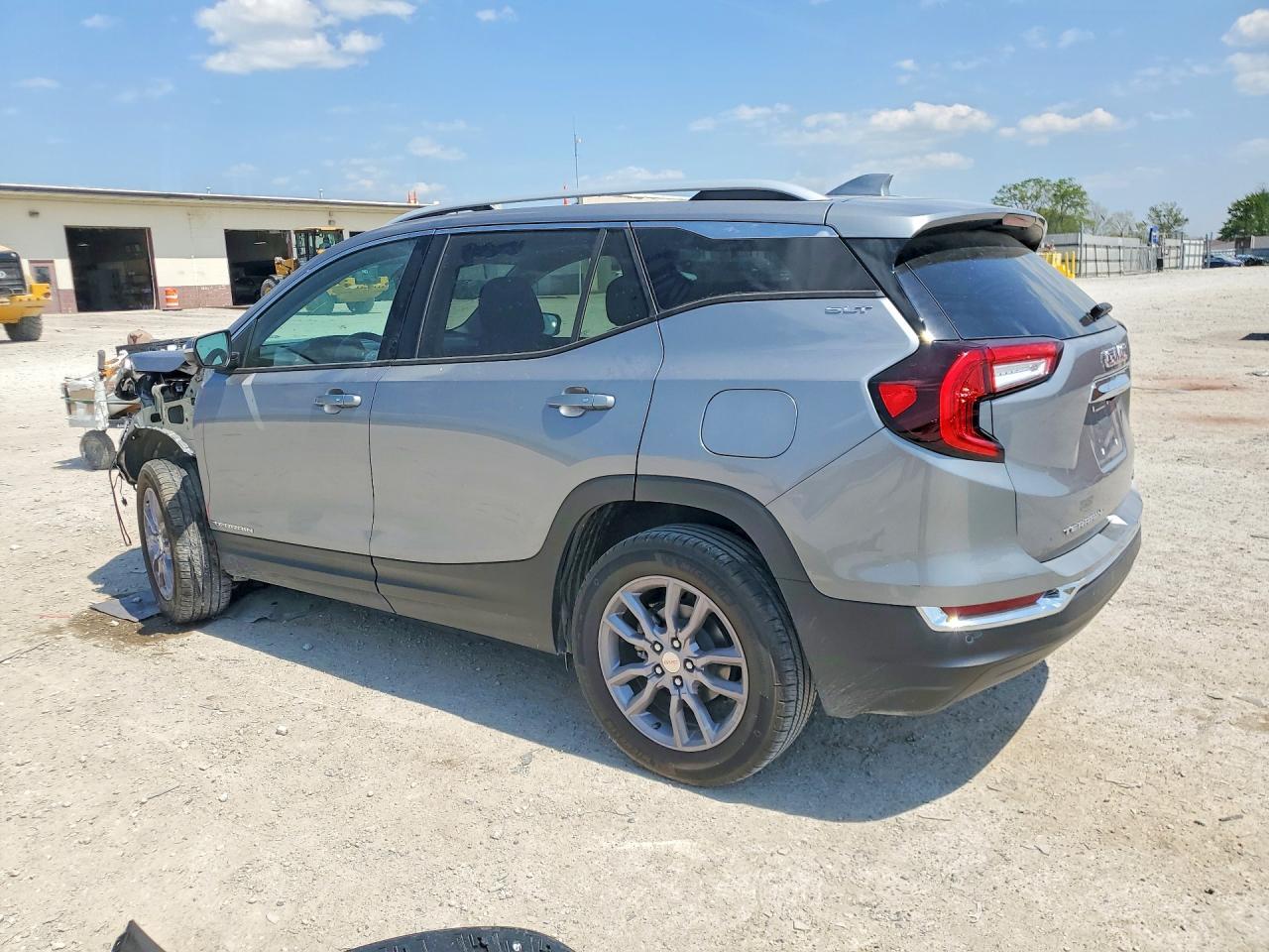 2024 GMC Terrain Slt - Фото 2