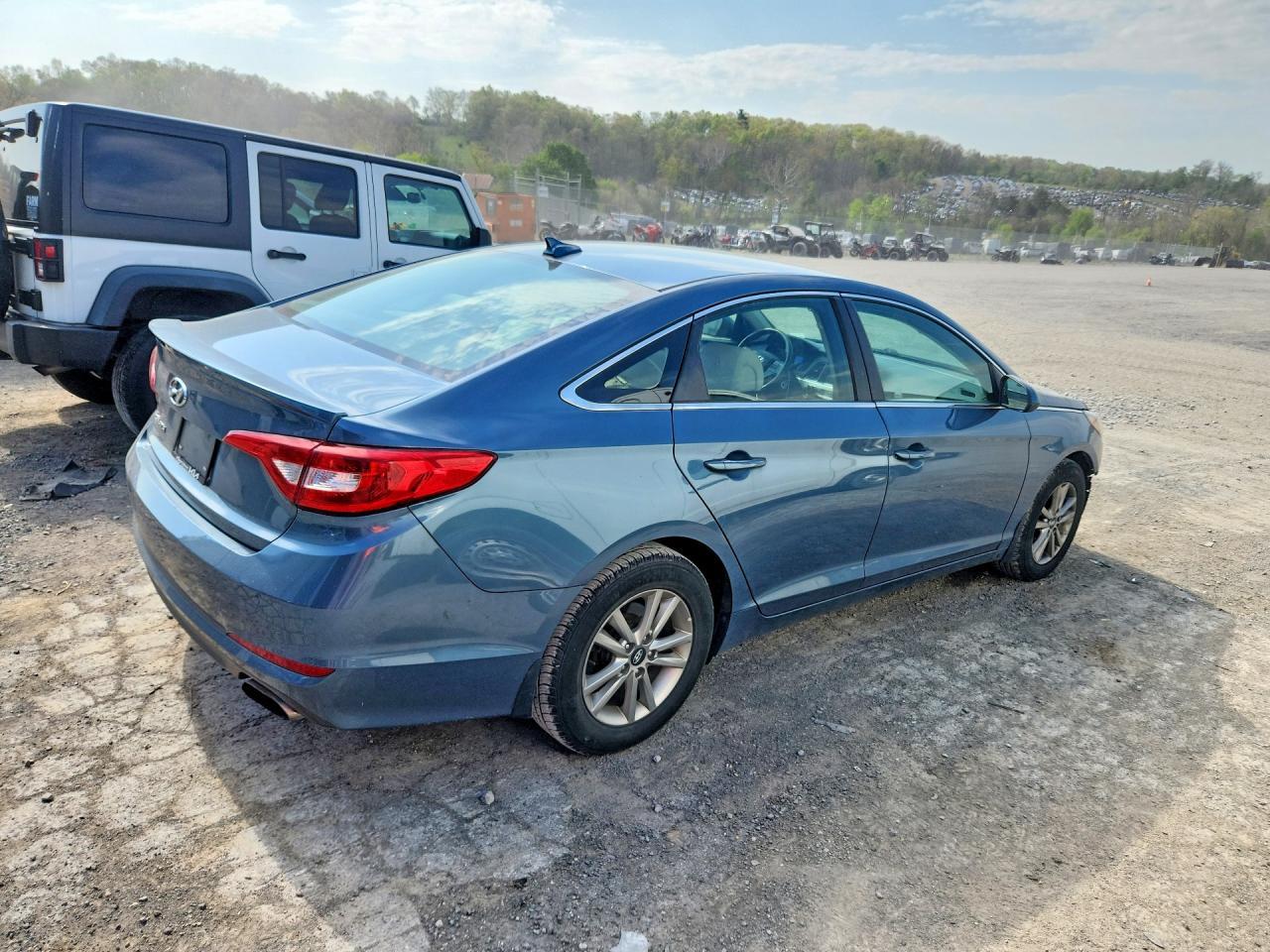 2016 Hyundai Sonata Se - Image 3