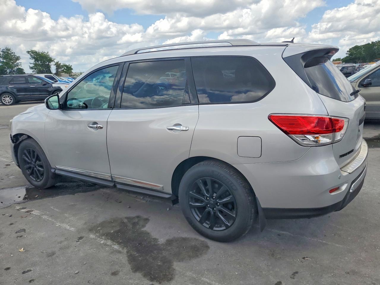 2014 Nissan Pathfinder Sl - Фото 2