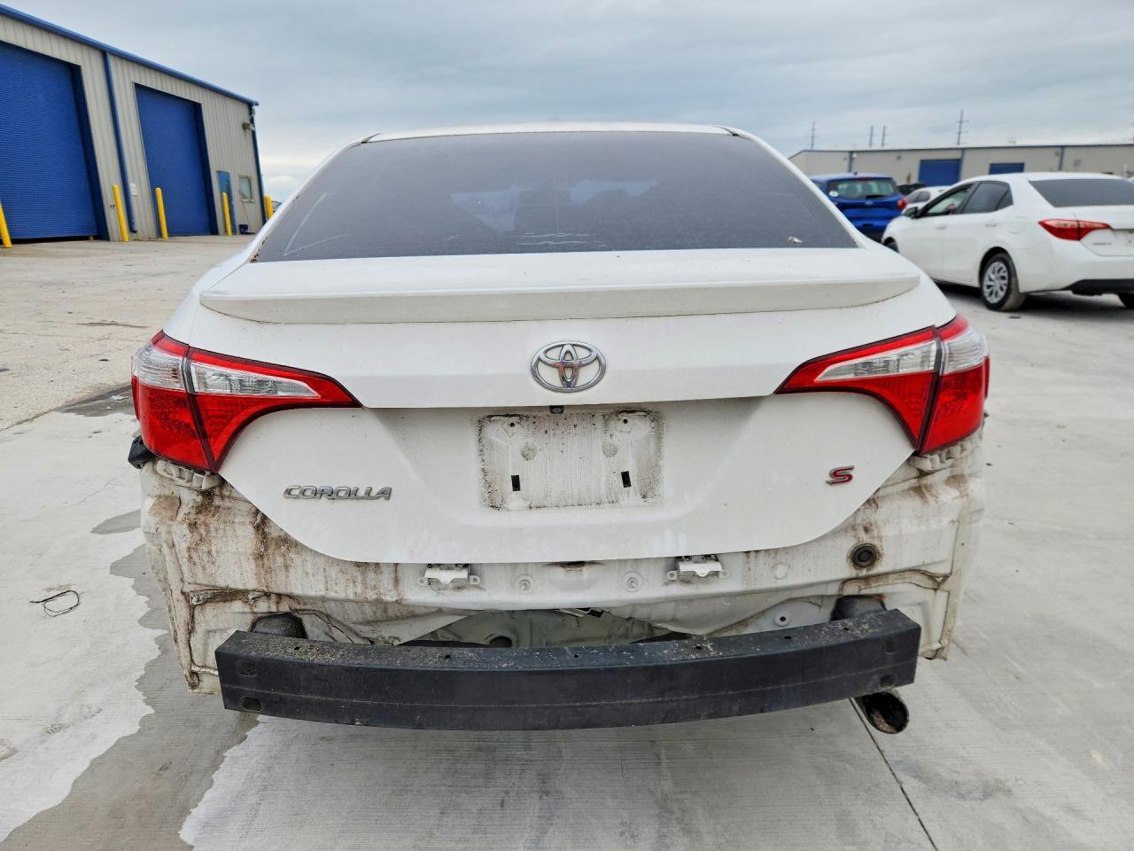2015 Toyota Corolla - Фото 6