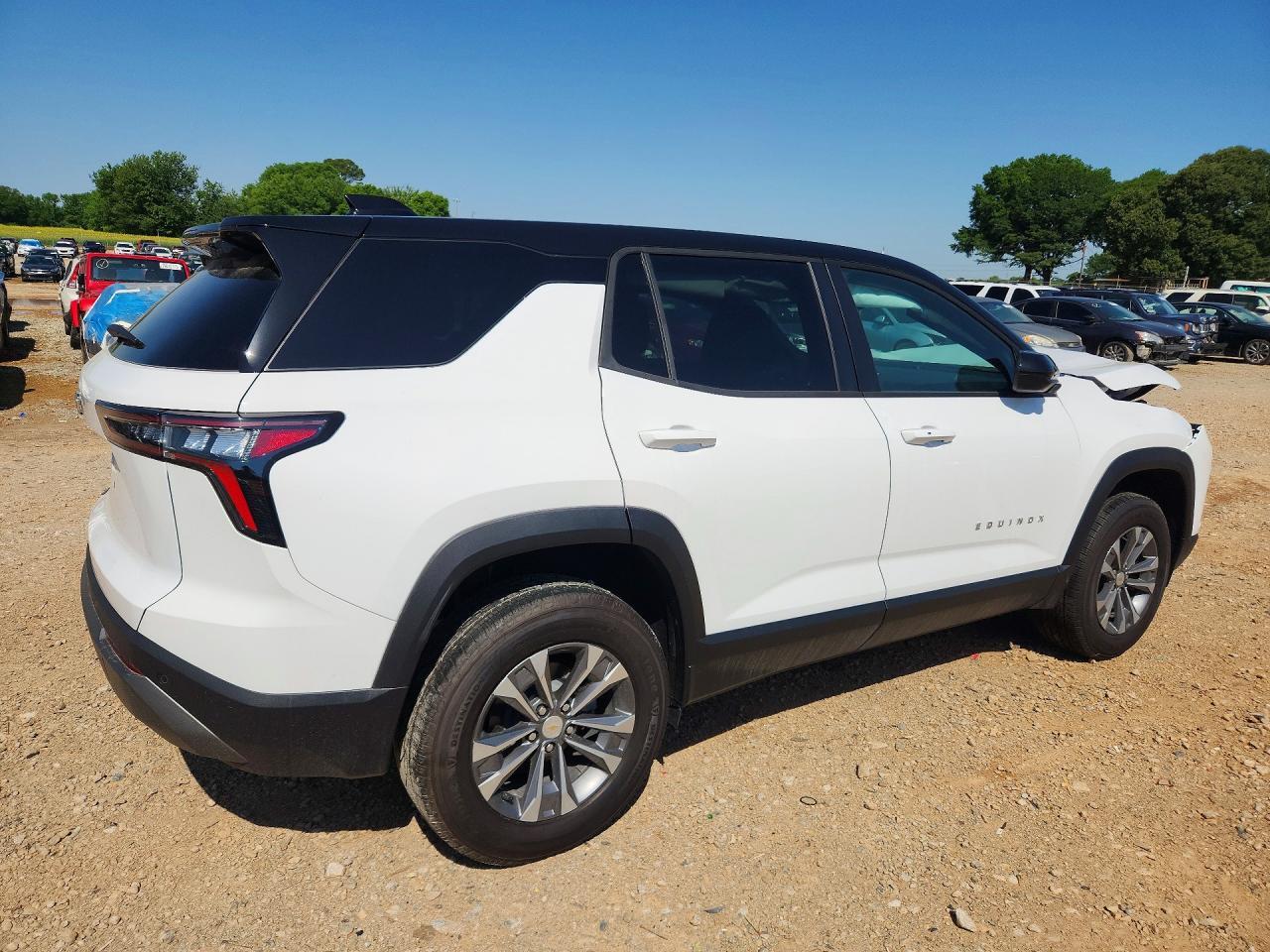 2026 Chevrolet Equinox Lt - Фото 3