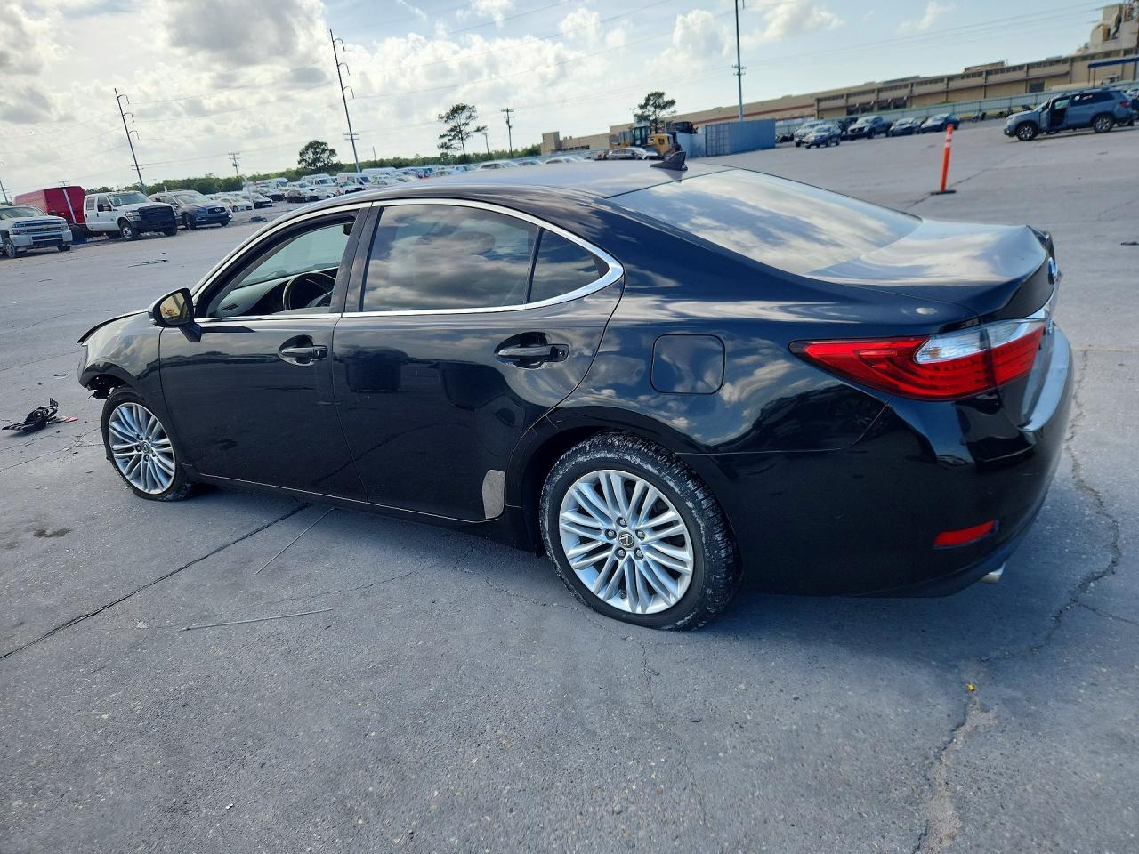 2013 Lexus Es 350 - Фото 2