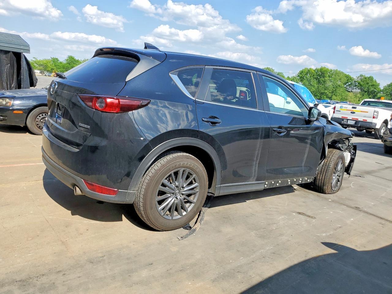 2021 Mazda Cx-5 Touring - Image 3