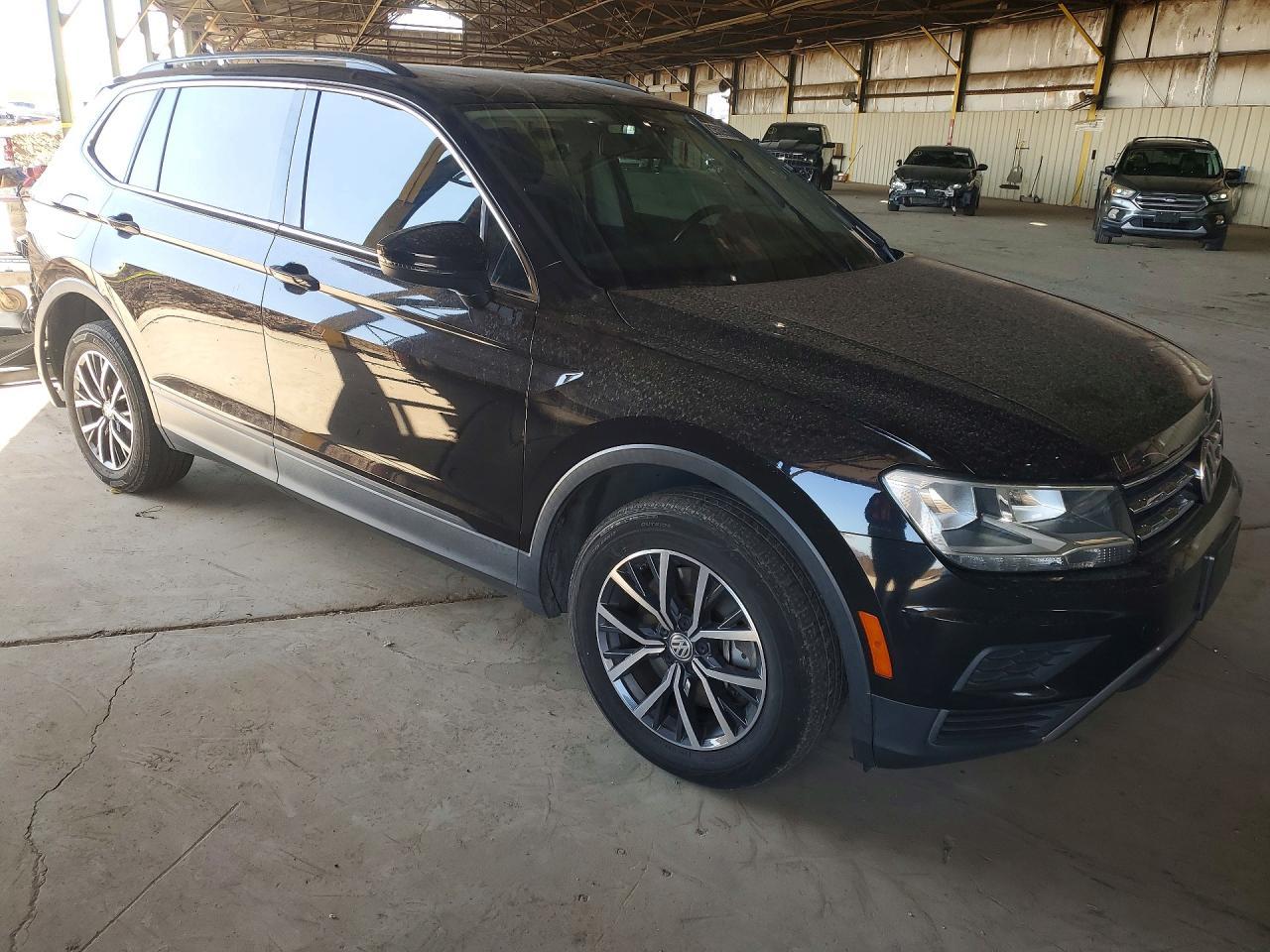2019 Volkswagen Tiguan Se - Фото 4