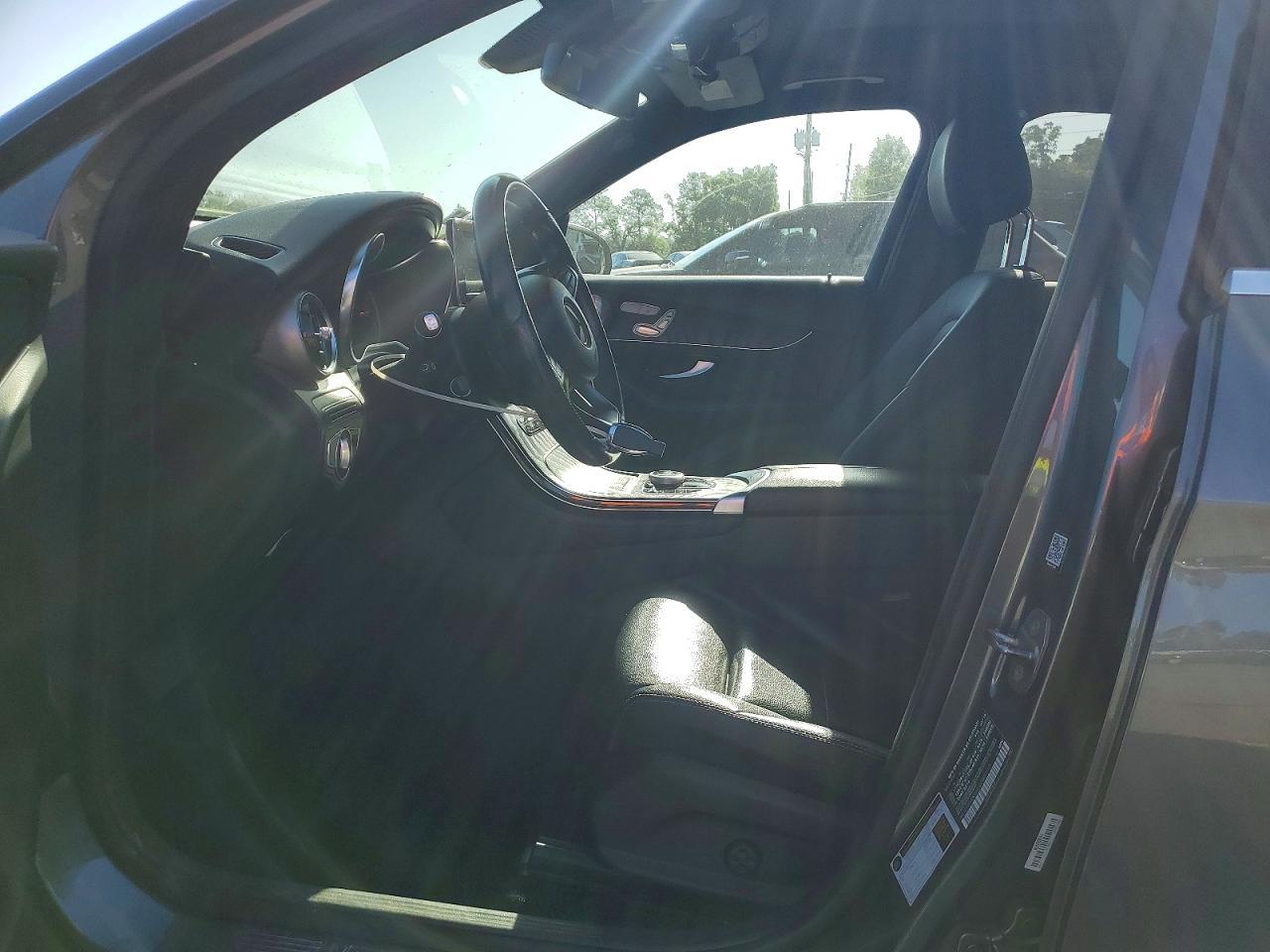 2018 Mercedes-Benz Glc 300 4Matic - Image 7