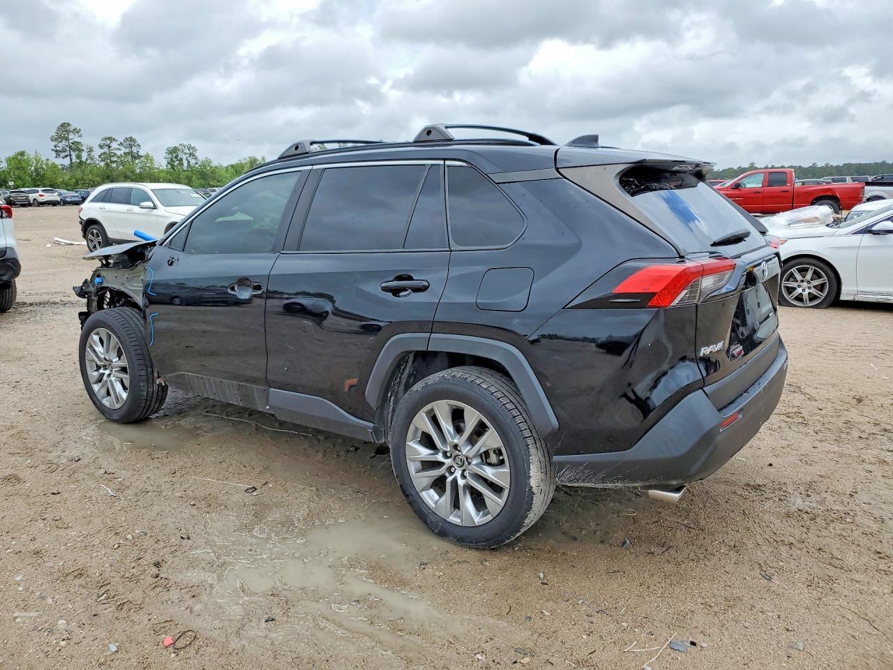 2019 Toyota Rav4 Xle Premium - Image 2