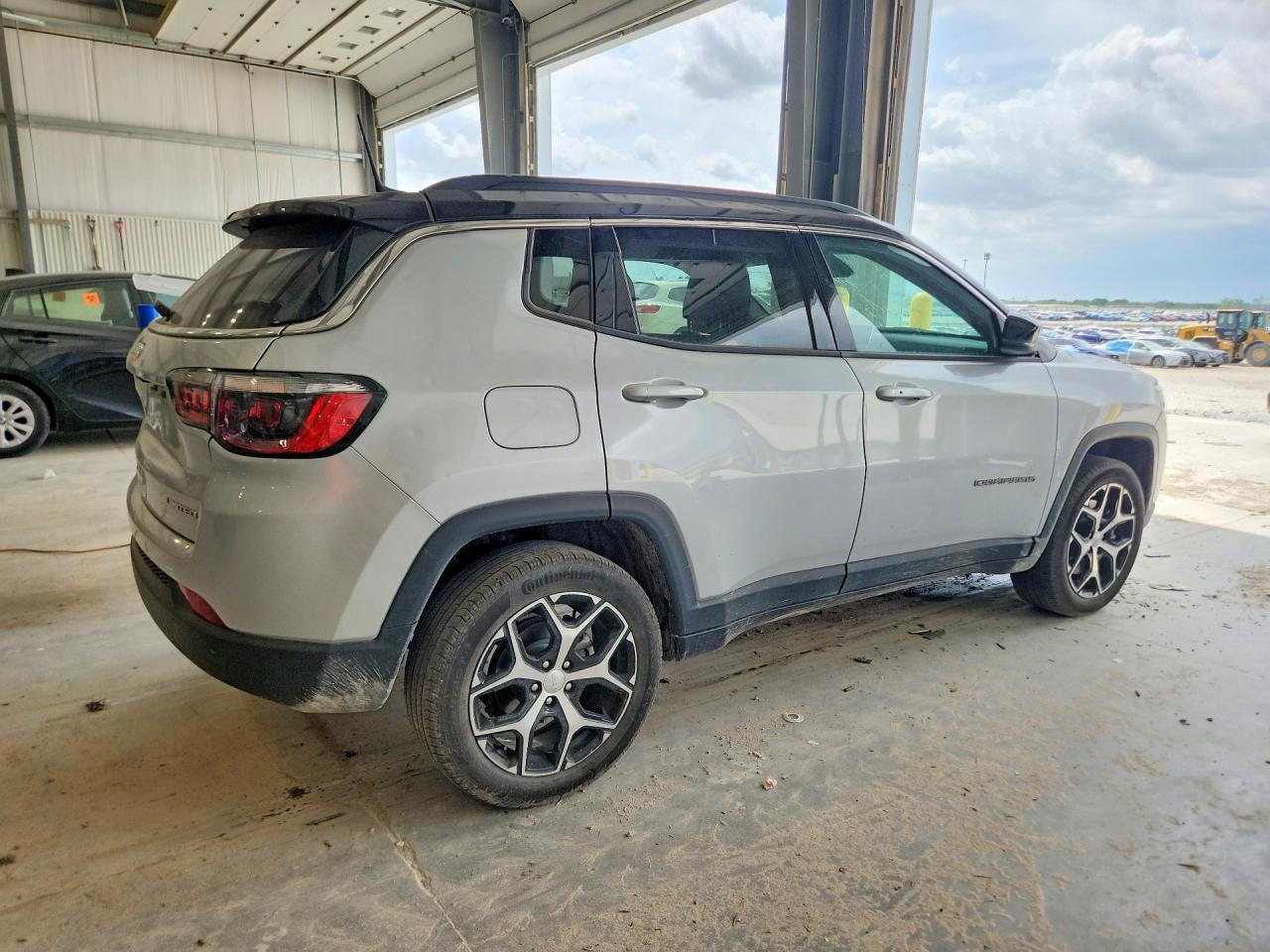 2024 Jeep Compass Limited - Image 3