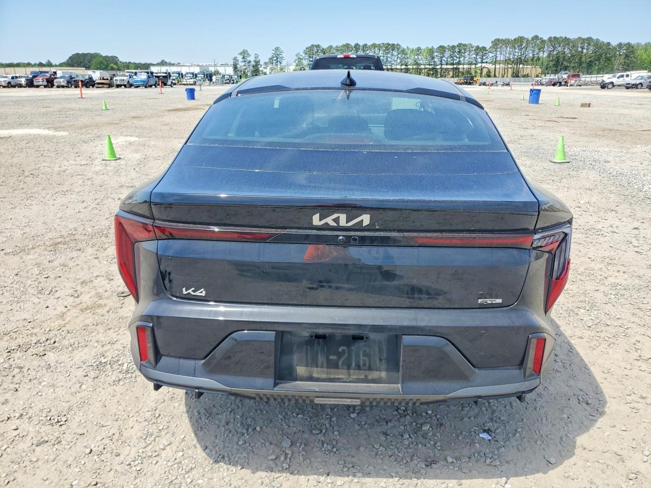 2025 Kia K4 Gt Line - Image 6