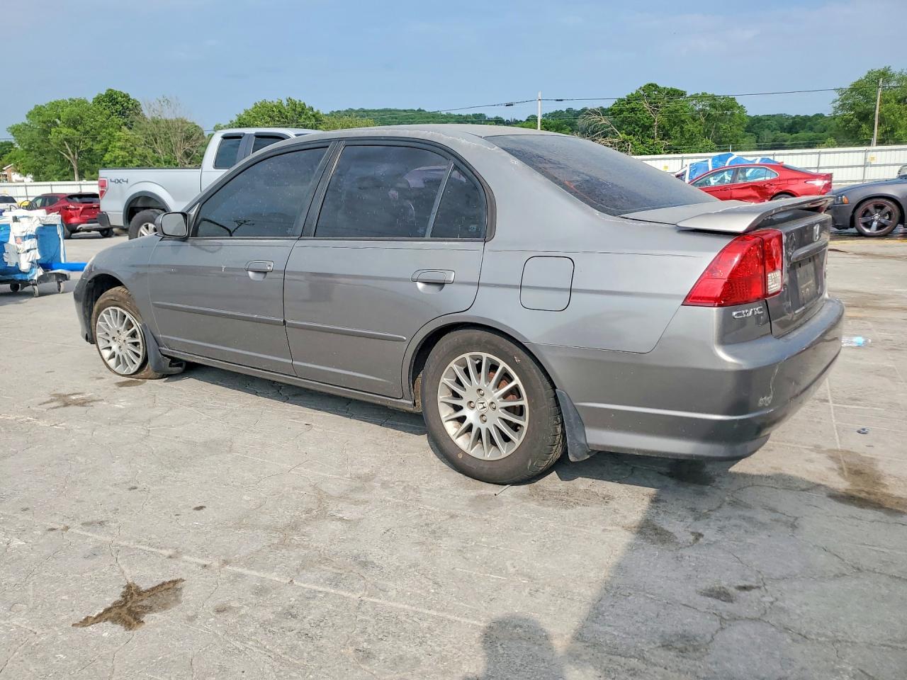 2005 Honda Civic - Image 2