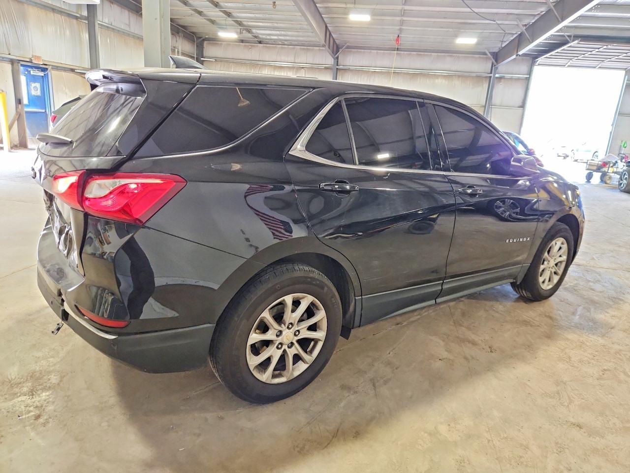 2019 Chevrolet Equinox Lt - Image 3