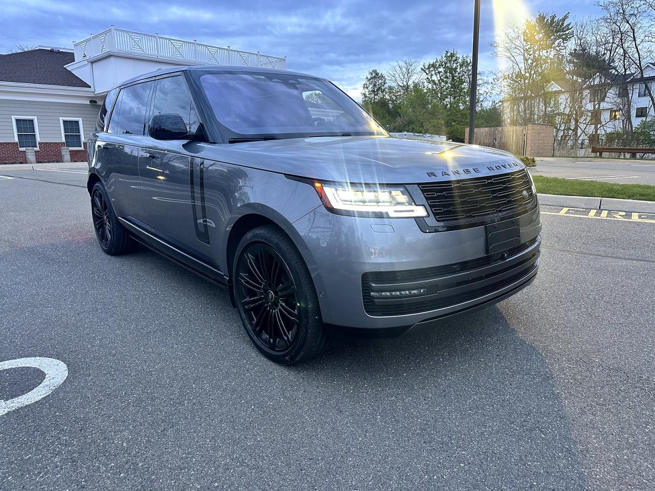 2023 Land Rover Range Rover Autobiography - Фото 2
