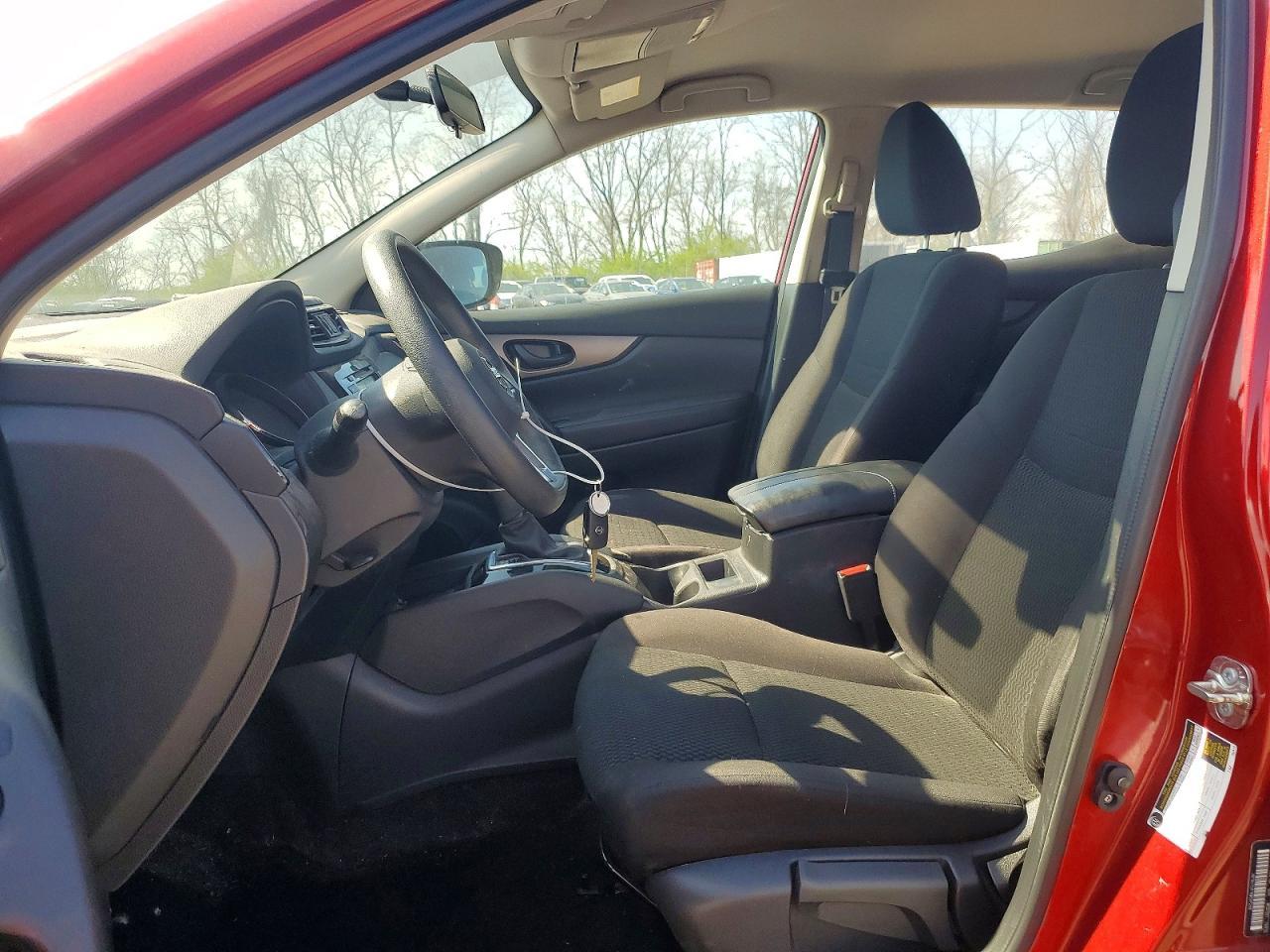 2019 Nissan Rogue Sport S - Фото 7