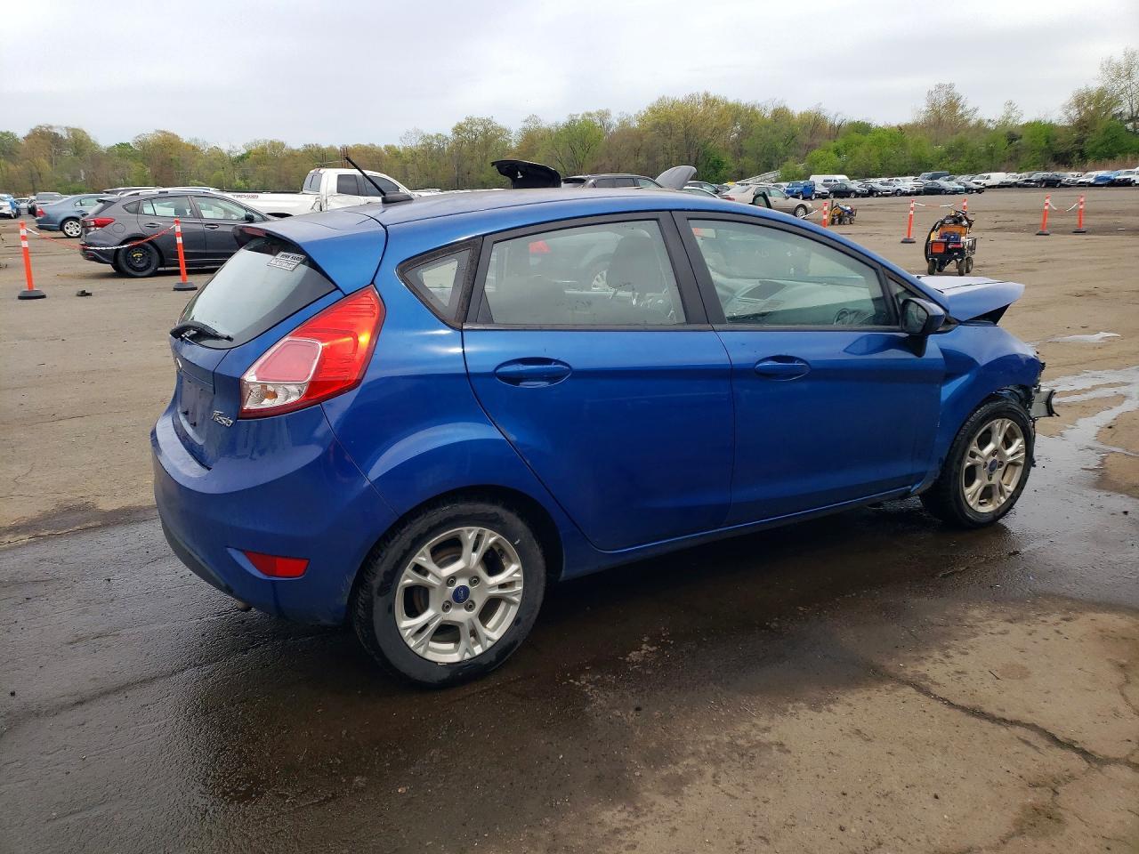 2018 Ford Fiesta Se - Image 3