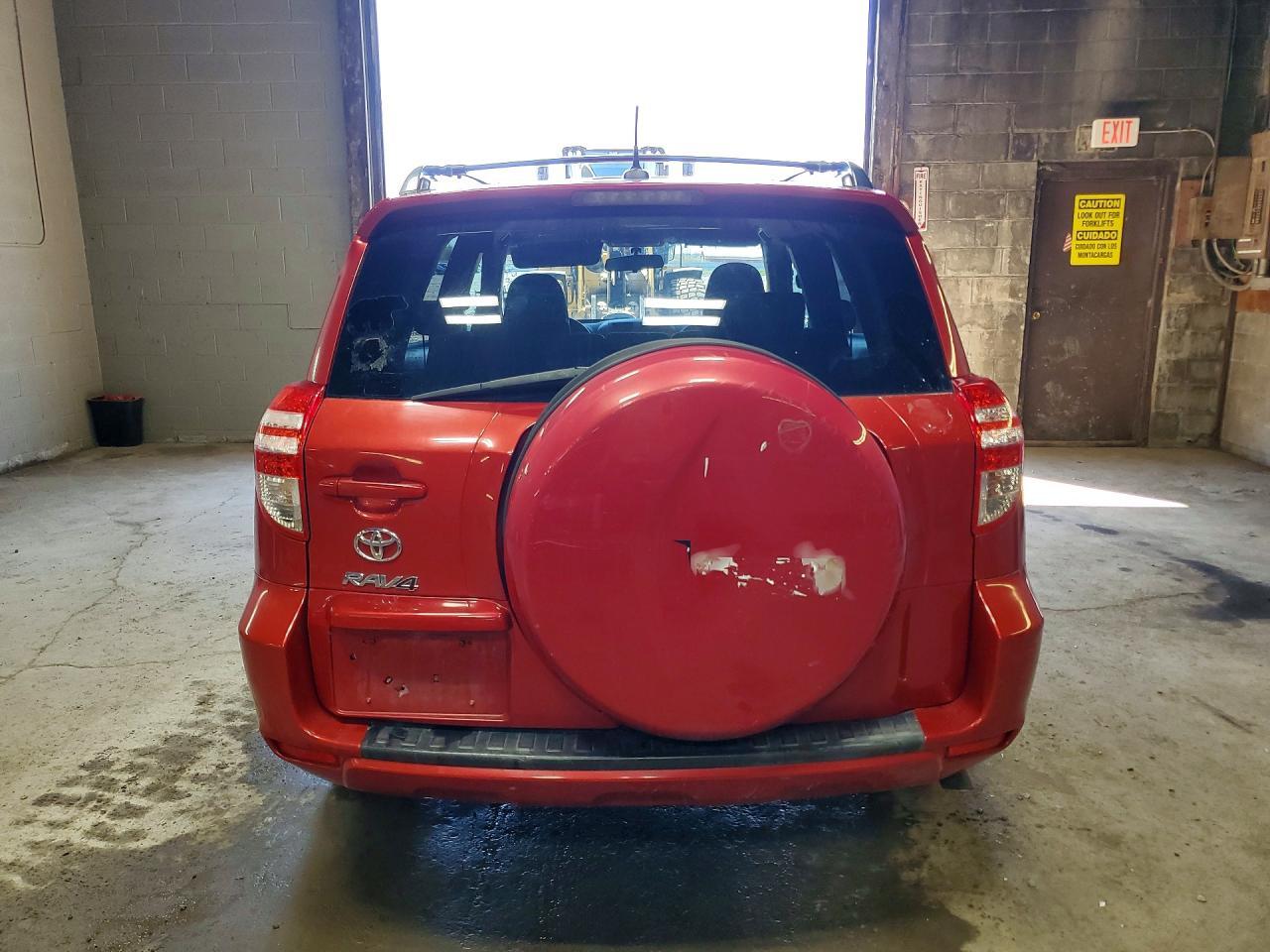2011 Toyota Rav4 Base - Фото 6