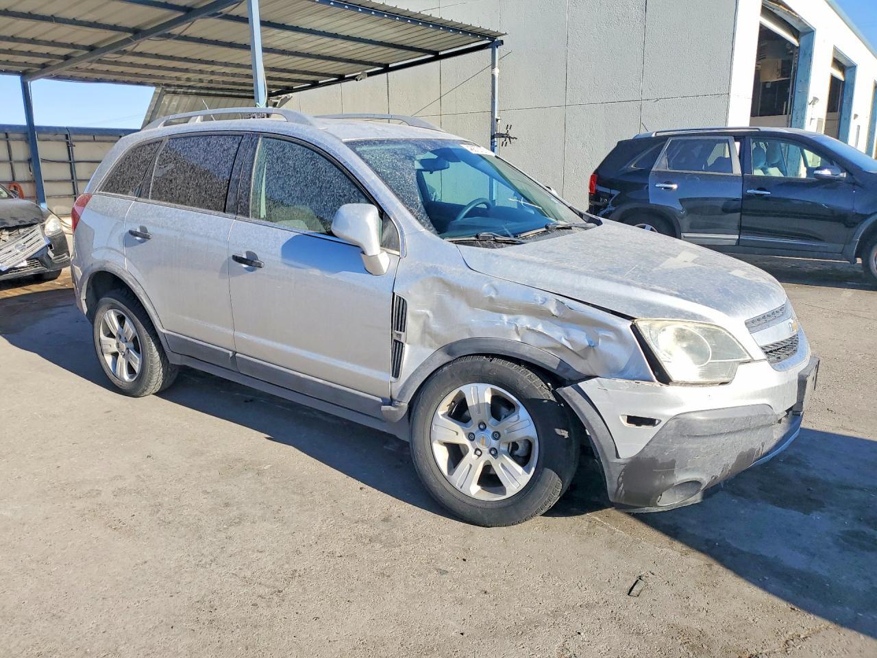 2014 Chevrolet Captiva Ls - Image 4