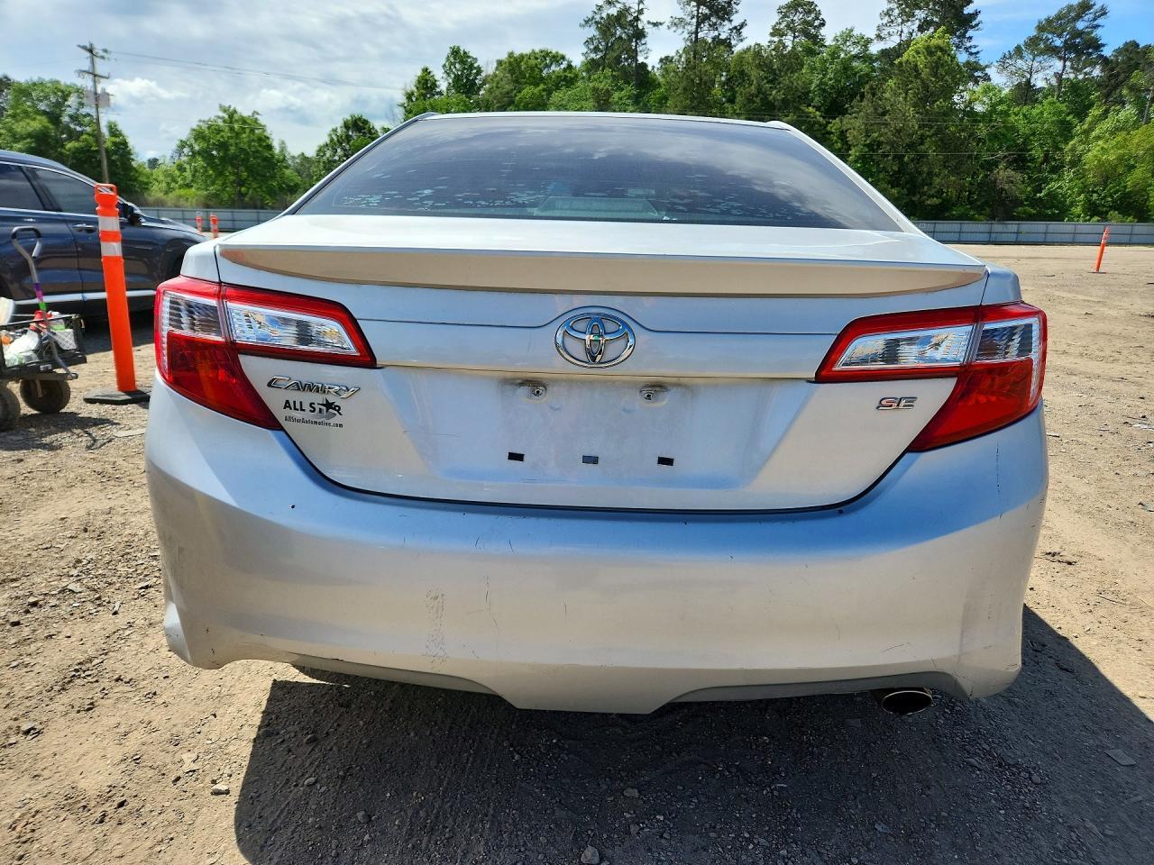 2014 Toyota Camry Se - Фото 6