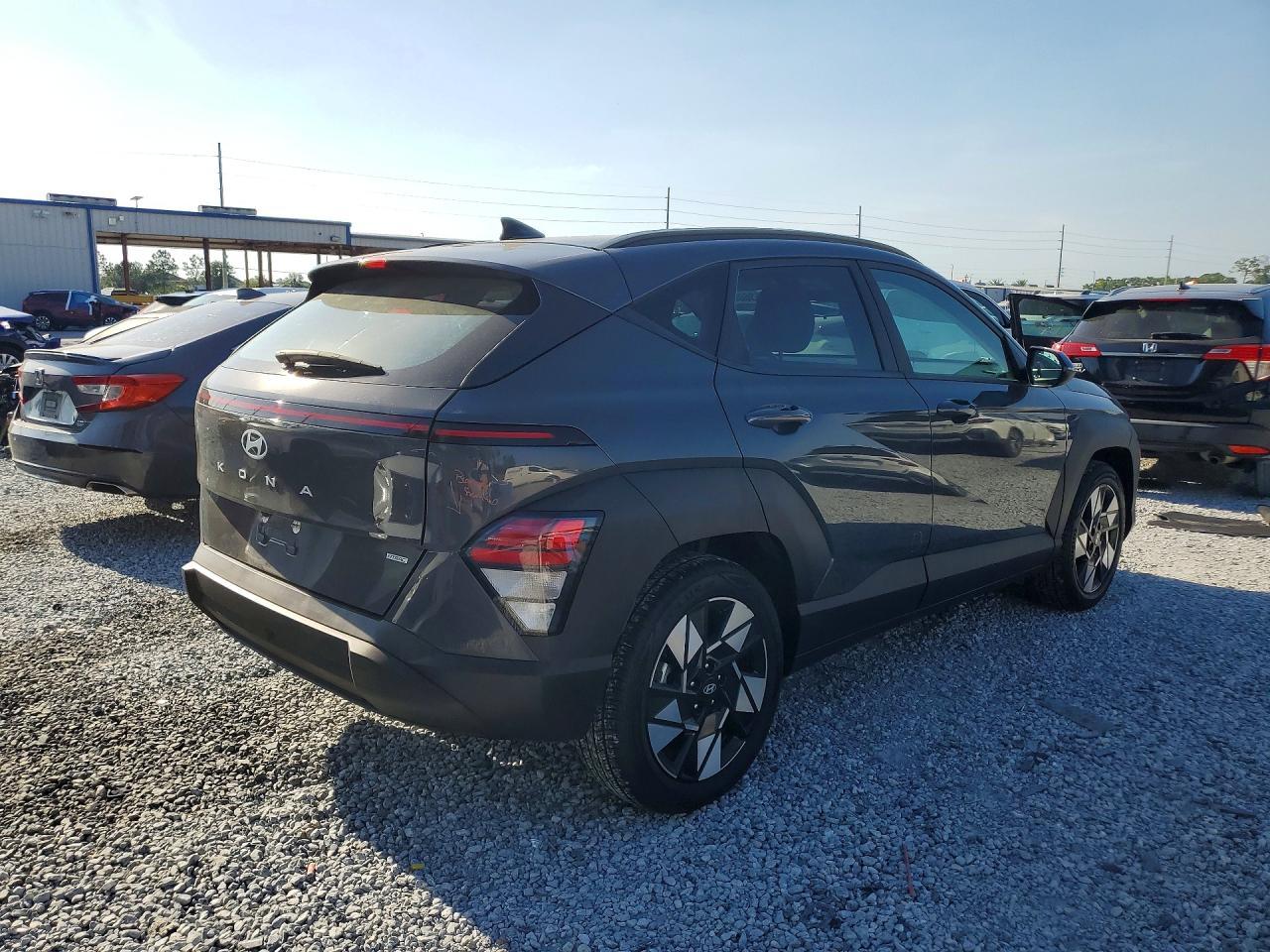 2024 Hyundai Kona Sel - Image 3